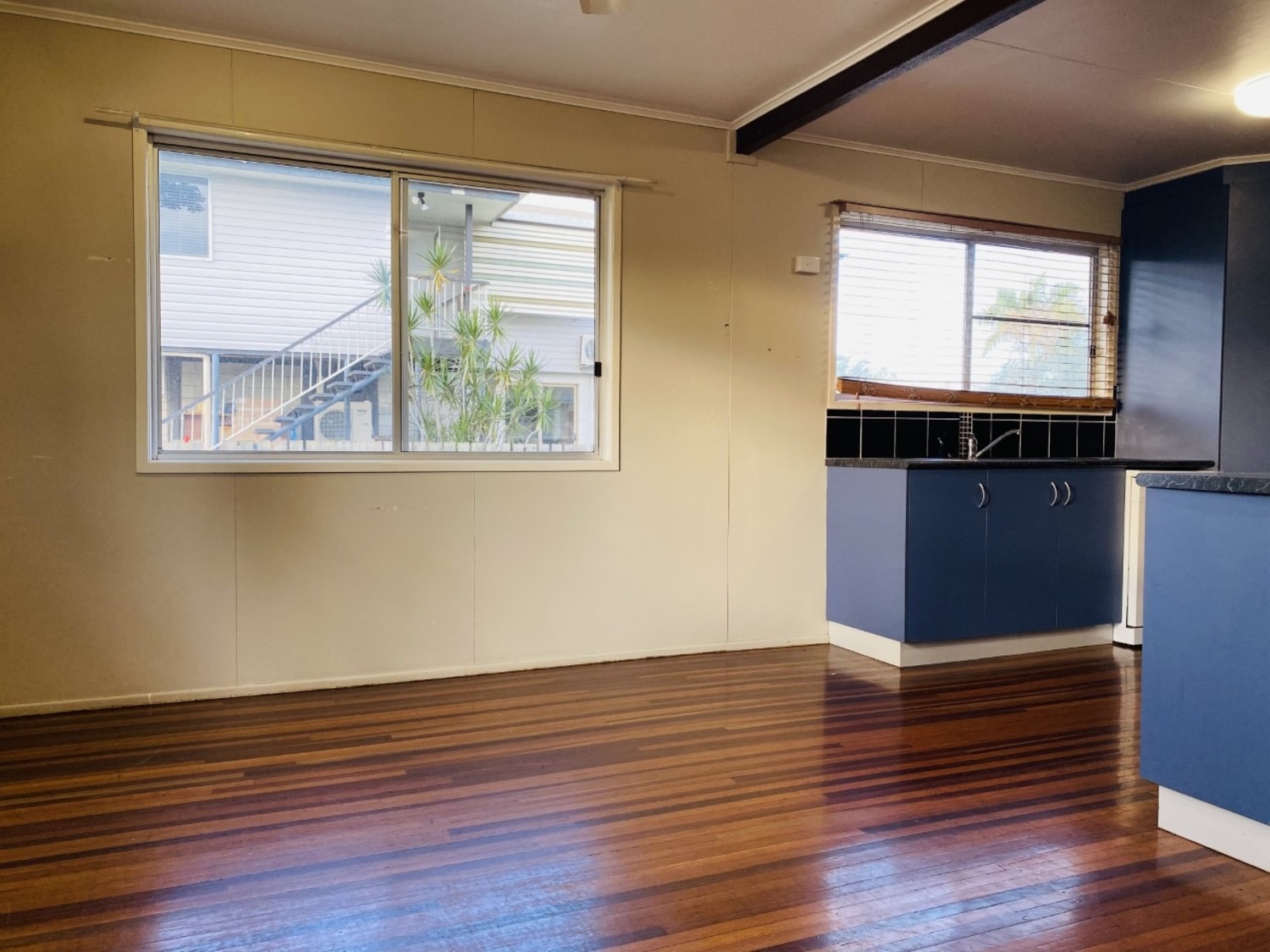 2 HANNAN Drive, Moranbah Sold by Infinity Property Specialists - image 5