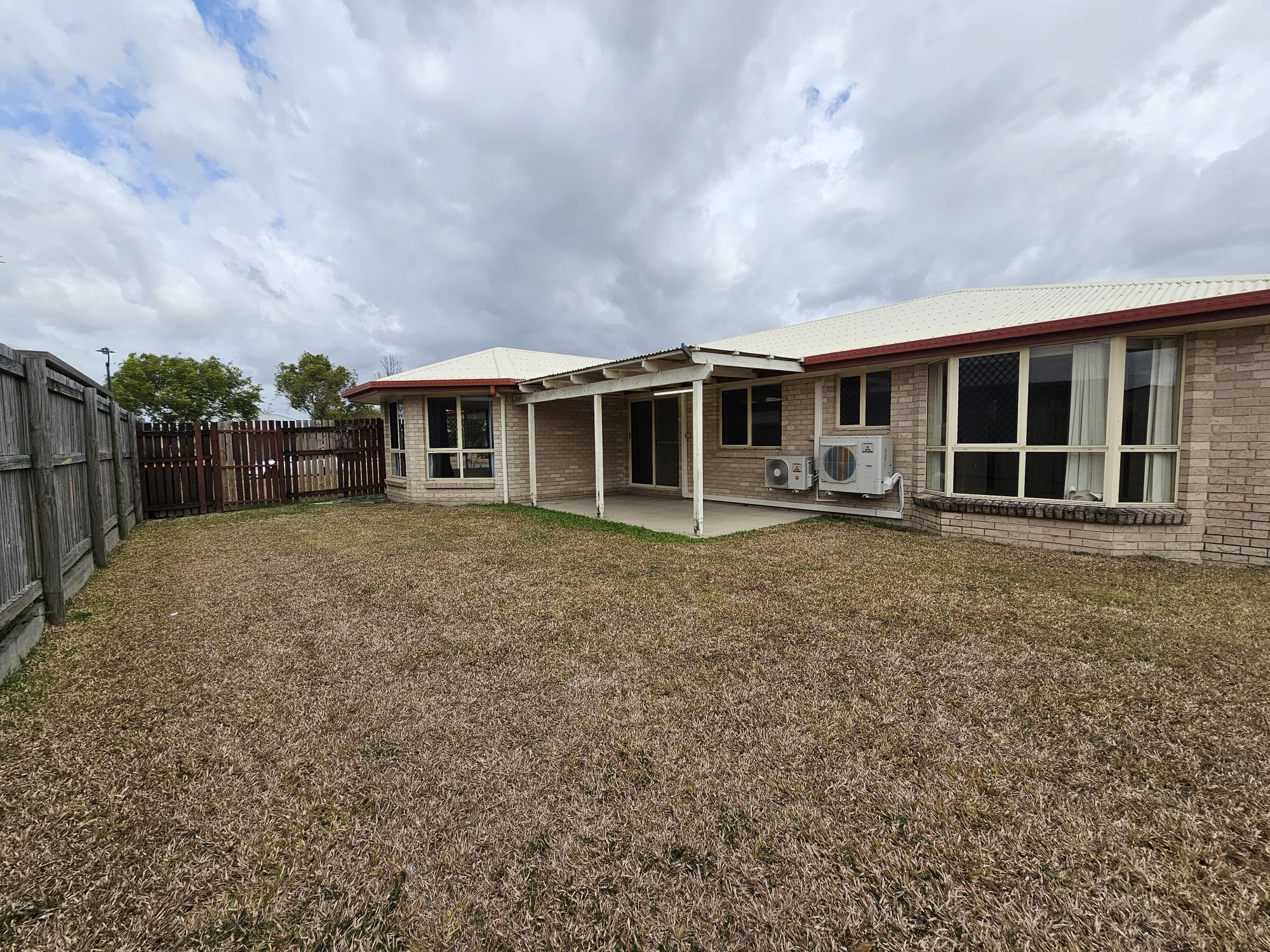 Beautiful Family Home in Marian  Spacious & MoveIn Ready