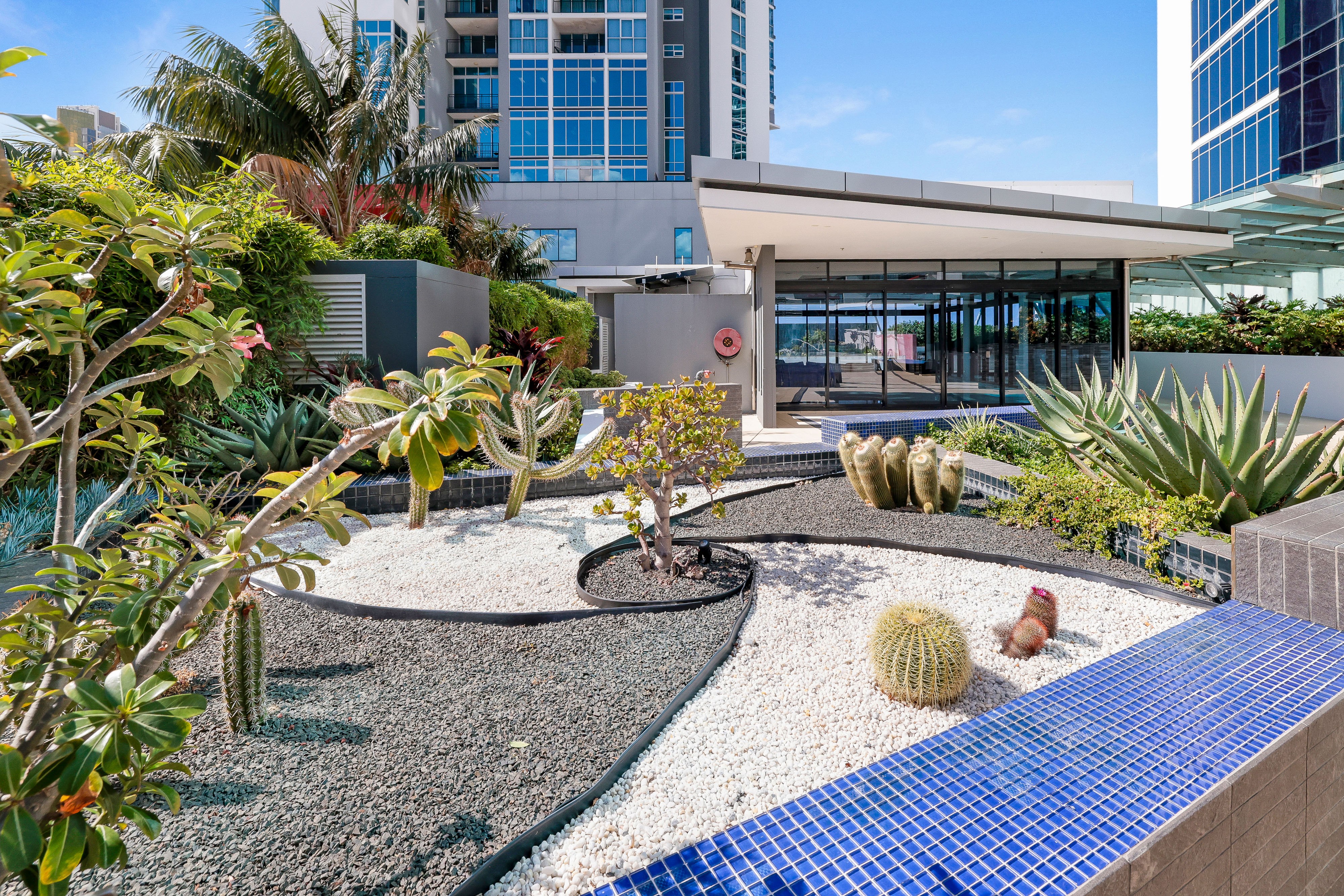 33403/9 Lawson St, SOUTHPORT, QLD 4215, Southport - Thumbnail 7