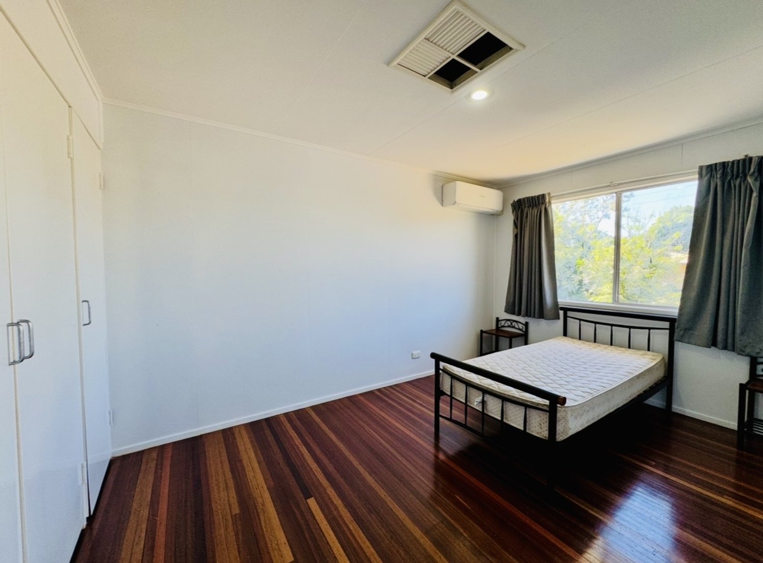 17 MACKAY Street, Moranbah For Sale by Infinity Property Specialists - image 10