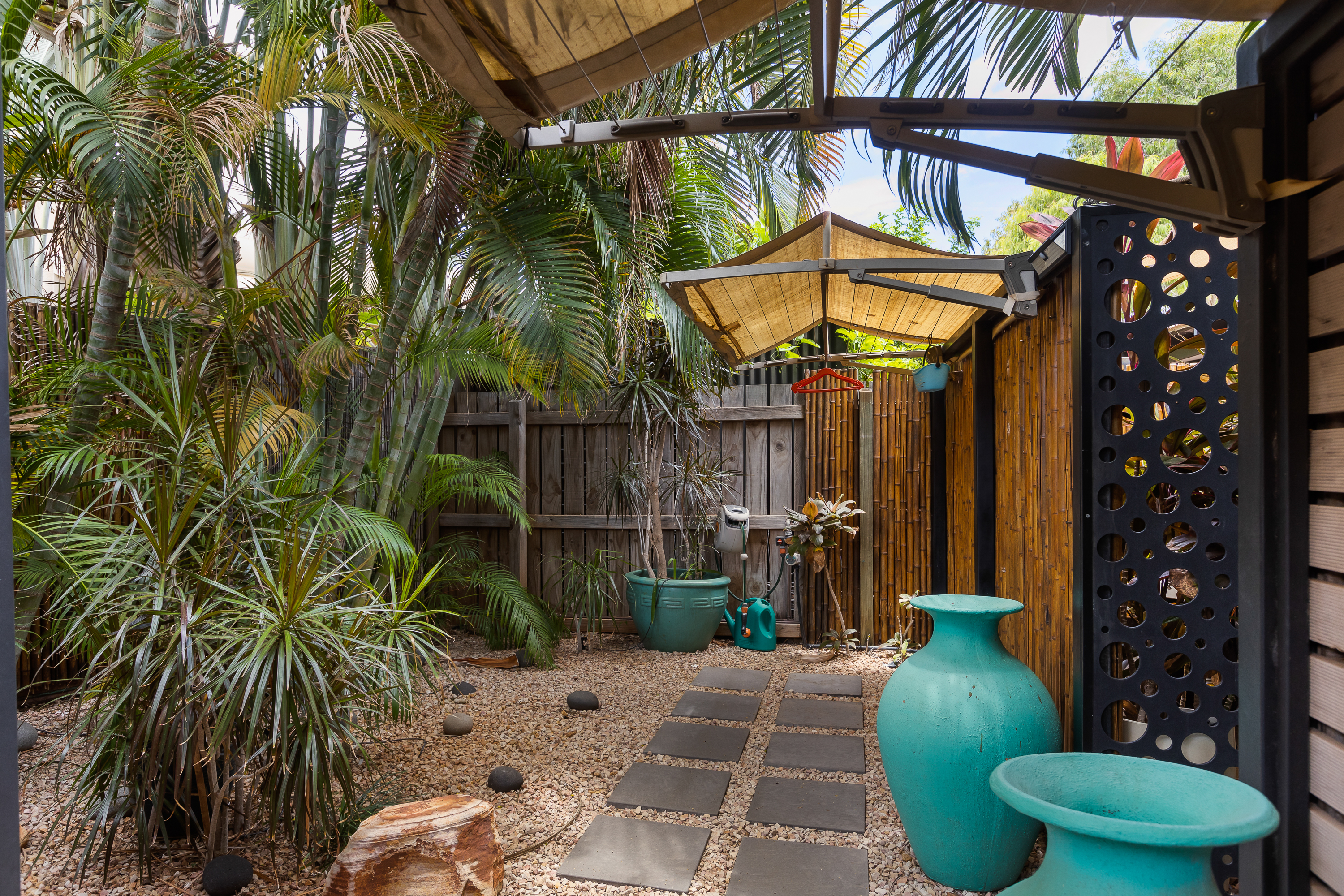 Fully Furnished Coastal Retreat Opposite Cable Beach