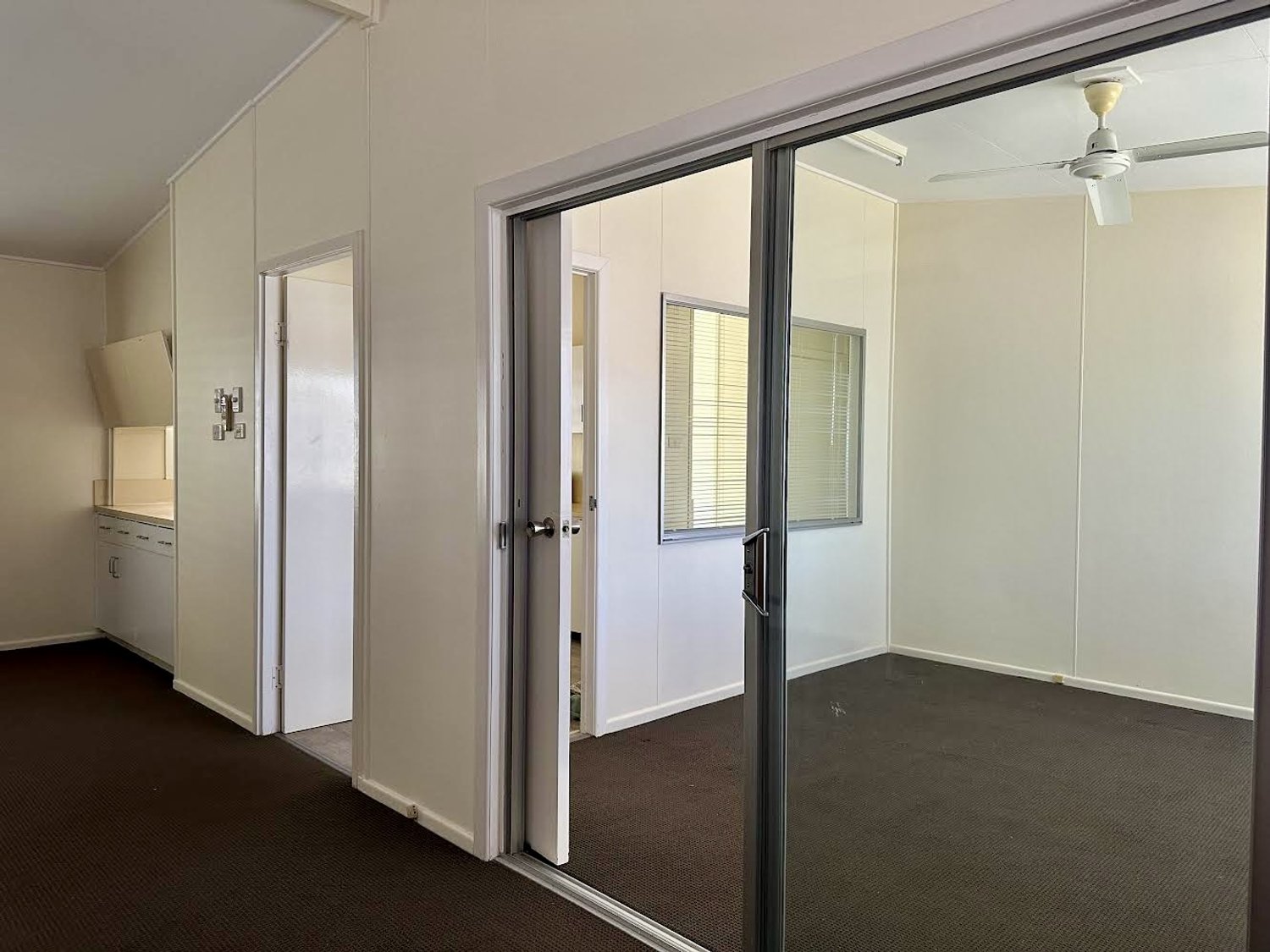 8 BELSHORE Street, Moranbah Leased by Infinity Property Specialists - image 8