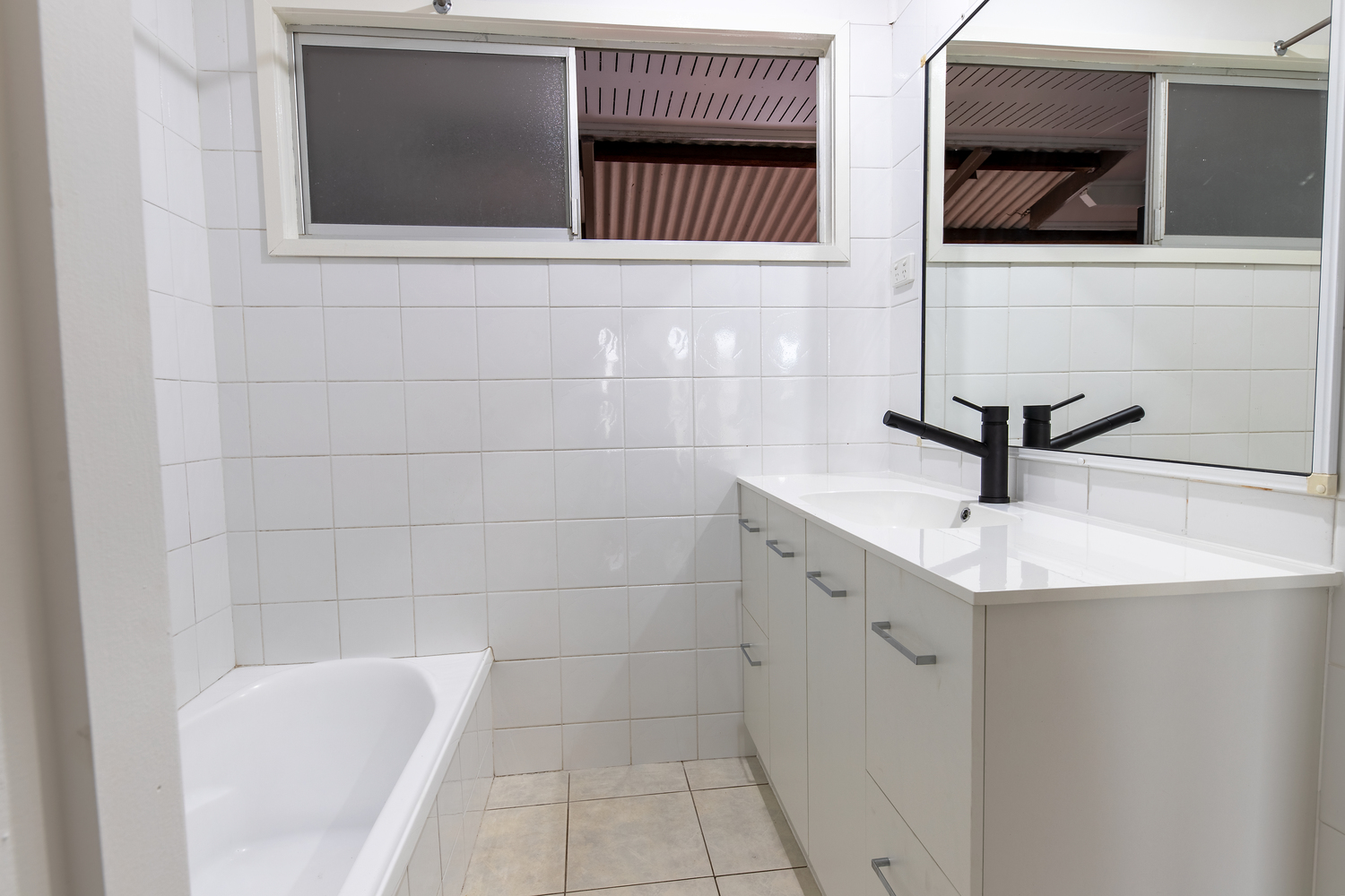 1, 2 And 3 /40 LEICHHARDT Drive, Moranbah For Sale by Infinity Property Specialists - image 34