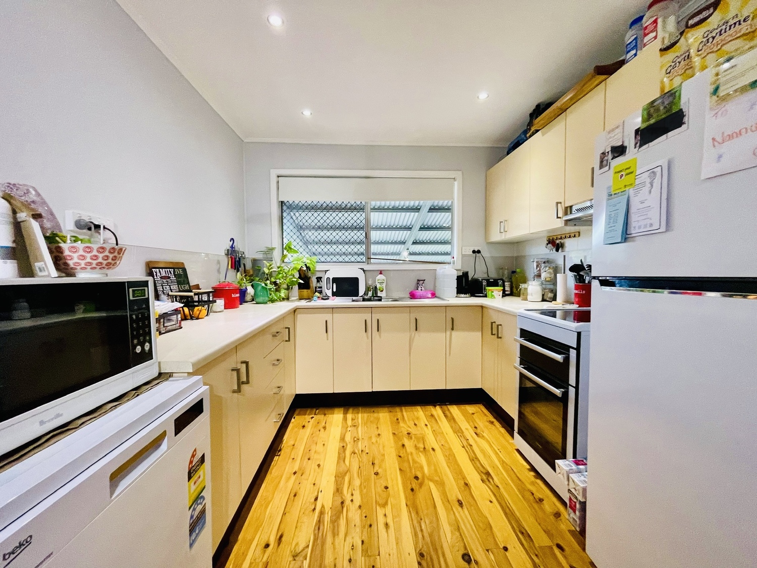 7 BURKE Drive, Moranbah Sold by Infinity Property Specialists - image 5