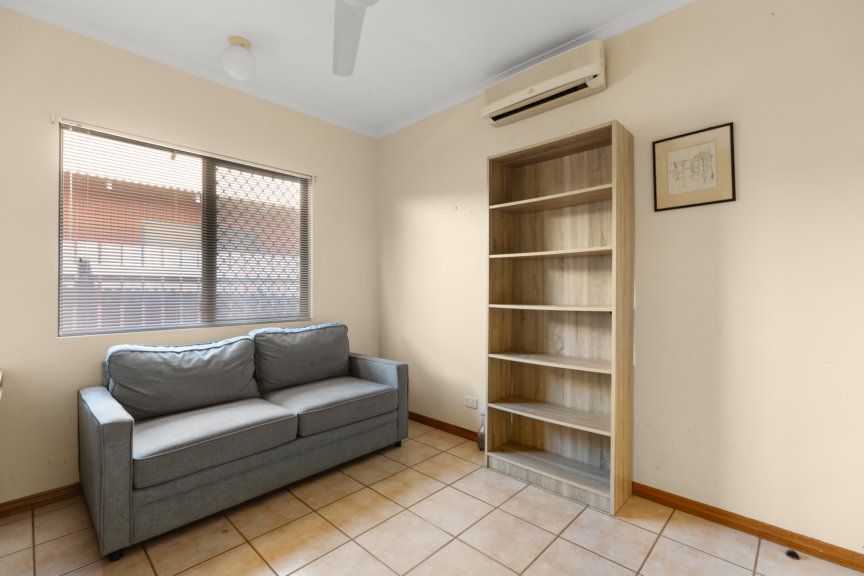 Fully Furnished – Private, Secure & Perfectly Positioned!