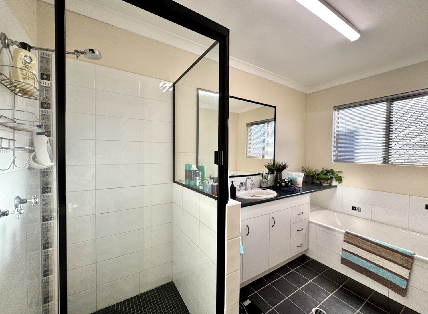 76 CLEMENTS Street, Moranbah For Sale by Infinity Property Specialists - image 10