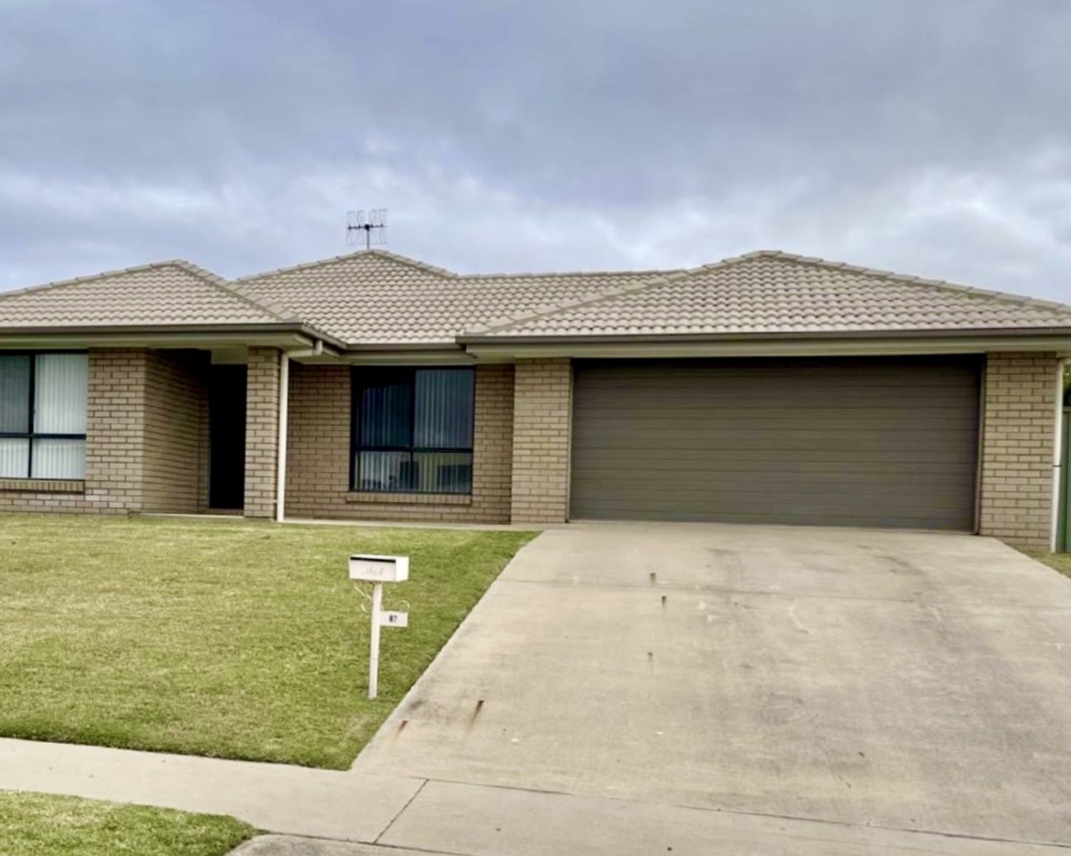 87 UTAH Drive, Moranbah For Lease by Infinity Property Specialists