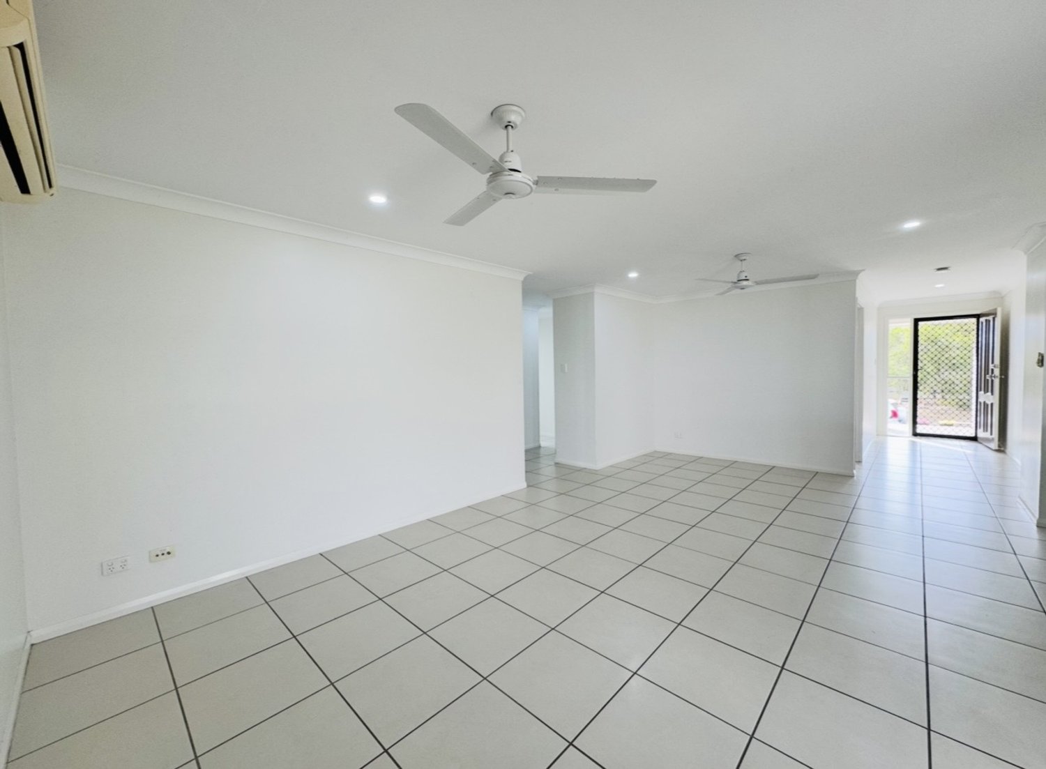 21 HANNAY Street, Moranbah Leased by Infinity Property Specialists - image 3
