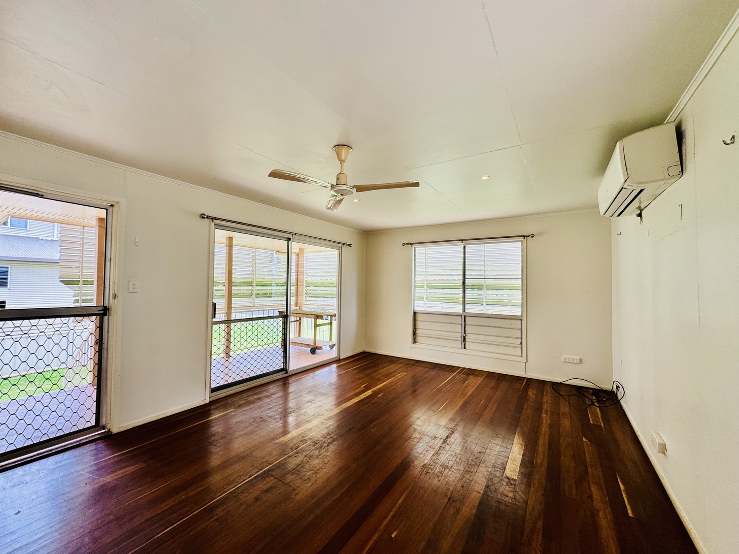 9 FORREST Drive, Moranbah For Sale by Infinity Property Specialists - image 4