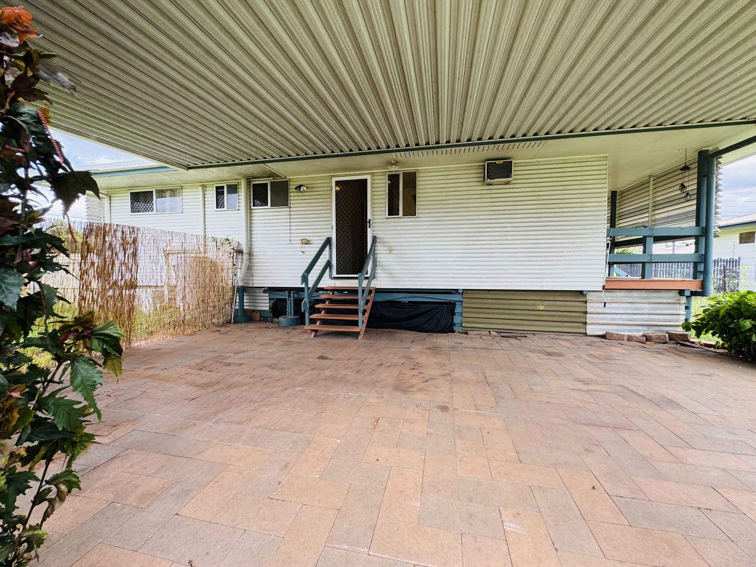 25 FLINDERS Drive, Moranbah Sold by Infinity Property Specialists - image 4