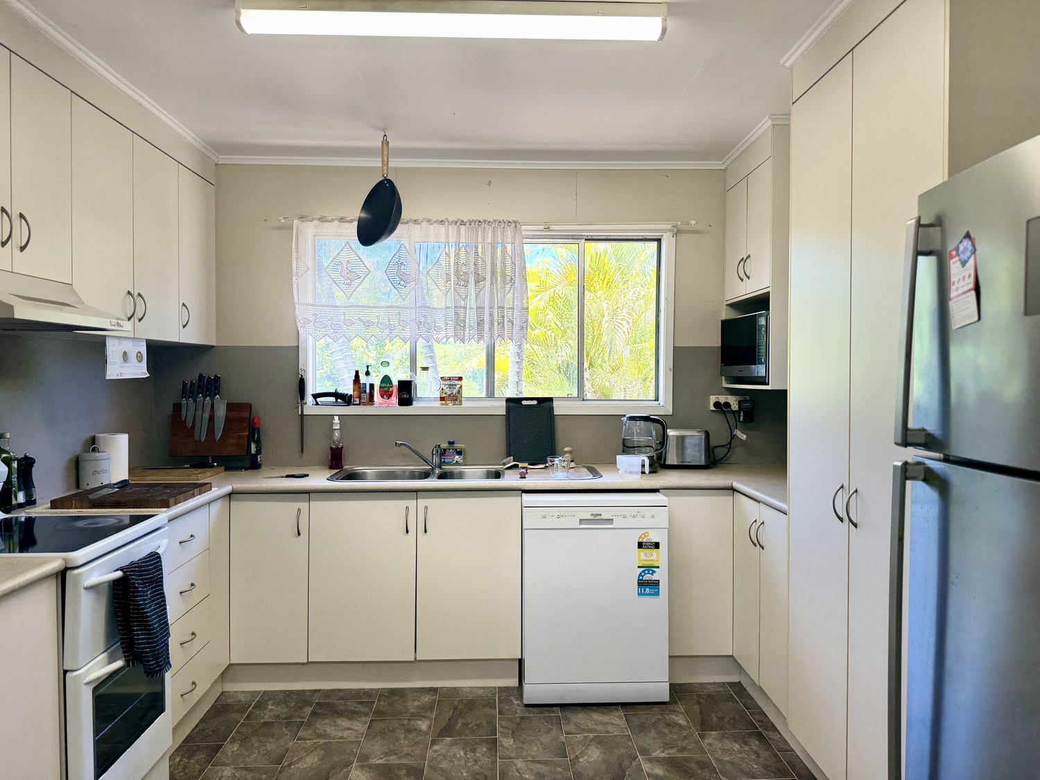 15 ROLFE Street, Moranbah Sold by Infinity Property Specialists - image 5