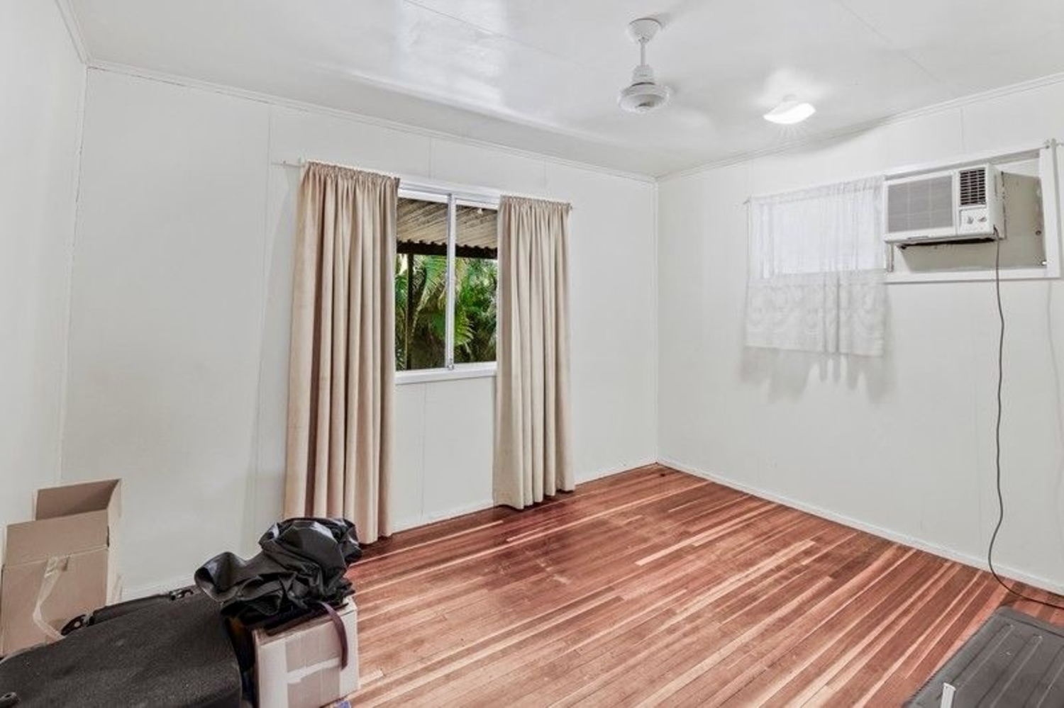 15 ROLFE Street, Moranbah Sold by Infinity Property Specialists - image 9