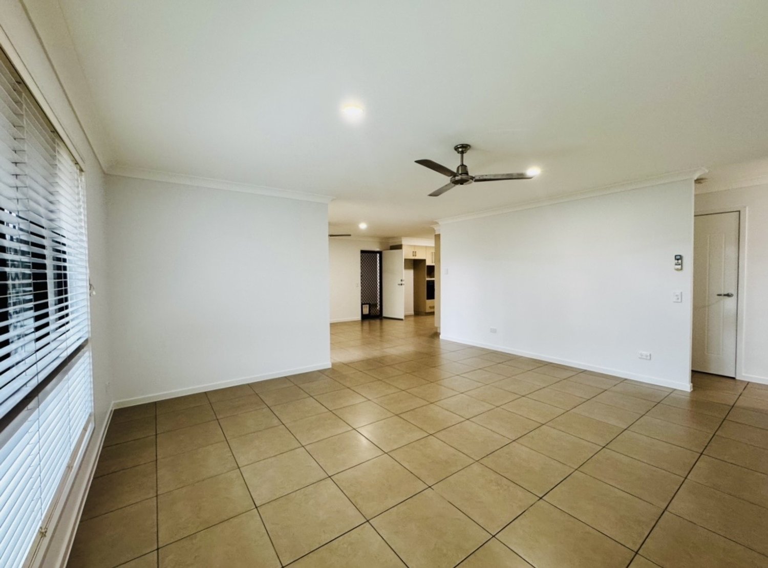 1/76 LAMBERT Drive, Moranbah Leased by Infinity Property Specialists - image 7