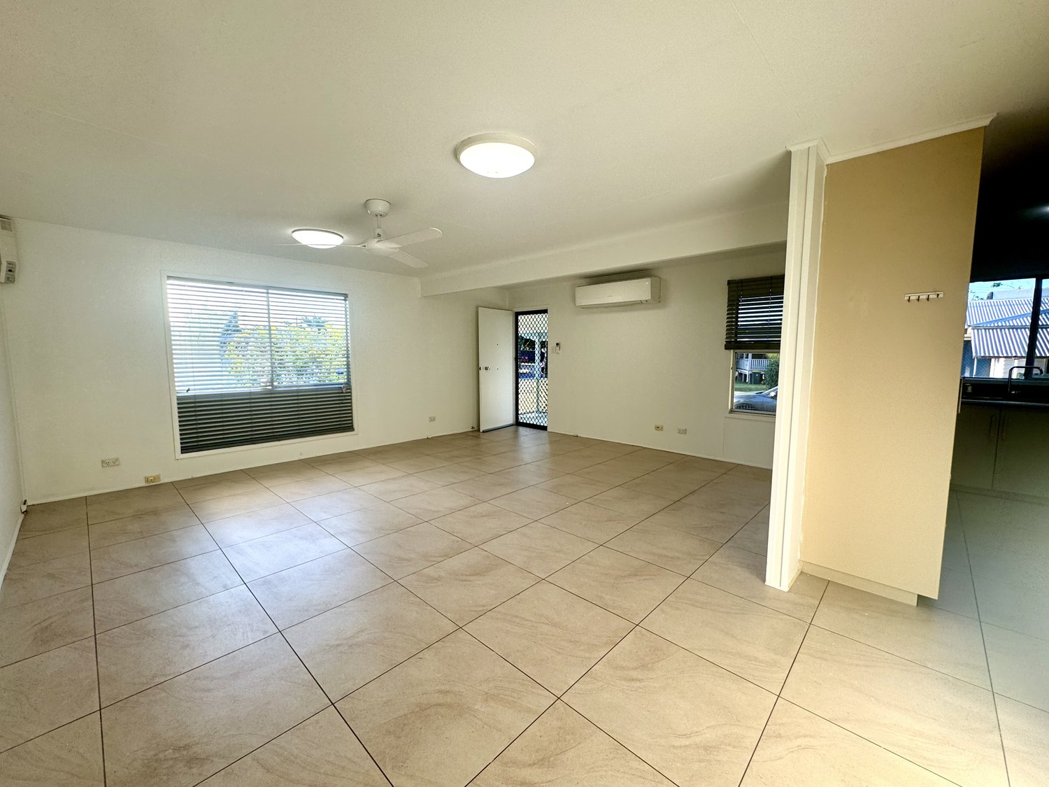 2  BRADMAN Street, Moranbah Sold by Infinity Property Specialists - image 4