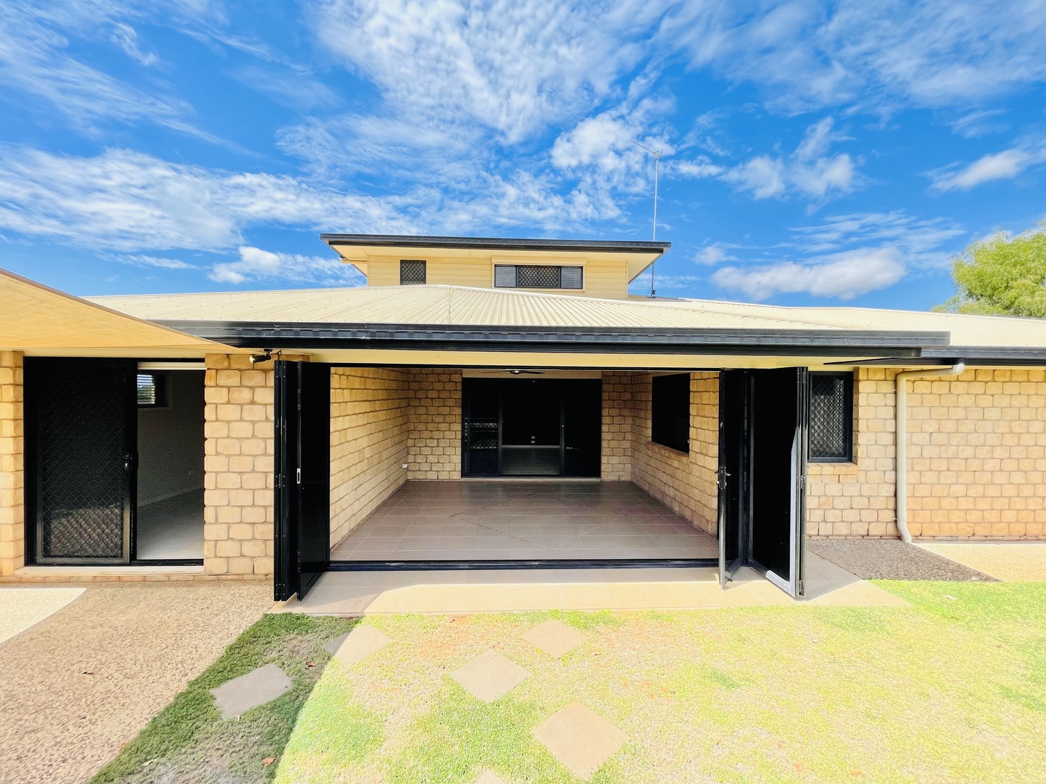 41 THURSTON Drive, Moranbah Sold by Infinity Property Specialists - image 4
