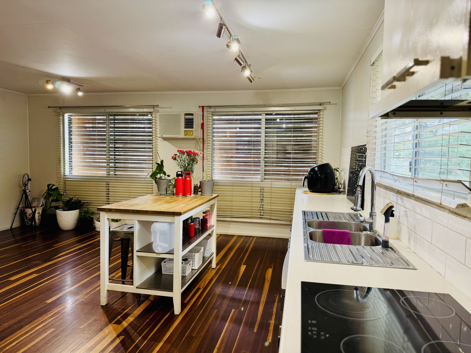 7 LAWRENCE Street, Moranbah Sold by Infinity Property Specialists - image 4