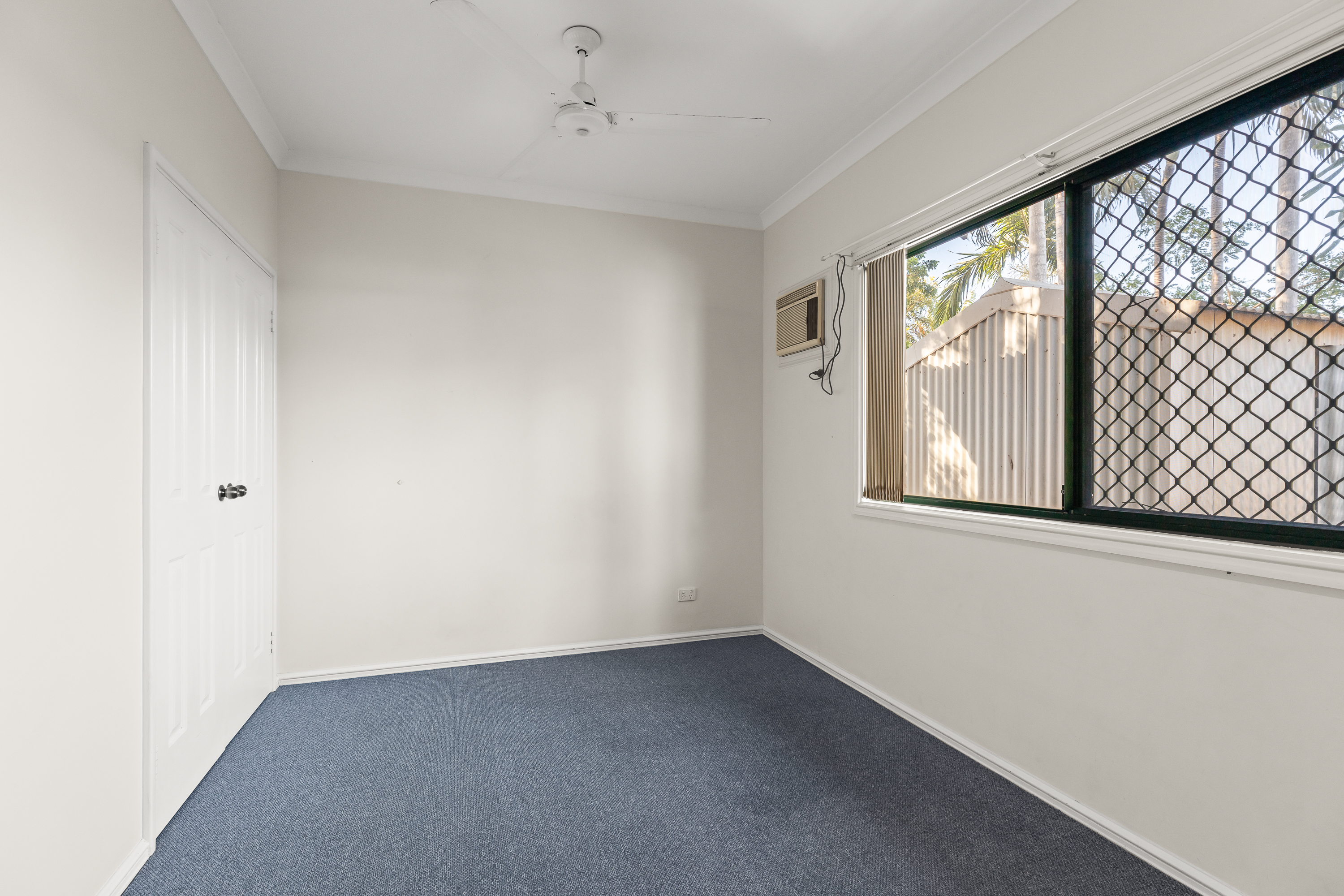 Family Living in a Convenient Roebuck Location