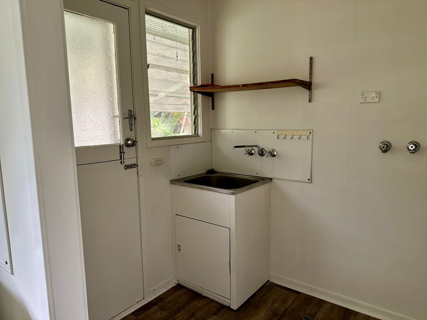 3 LESLIE Drive, Moranbah Sold by Infinity Property Specialists - image 10
