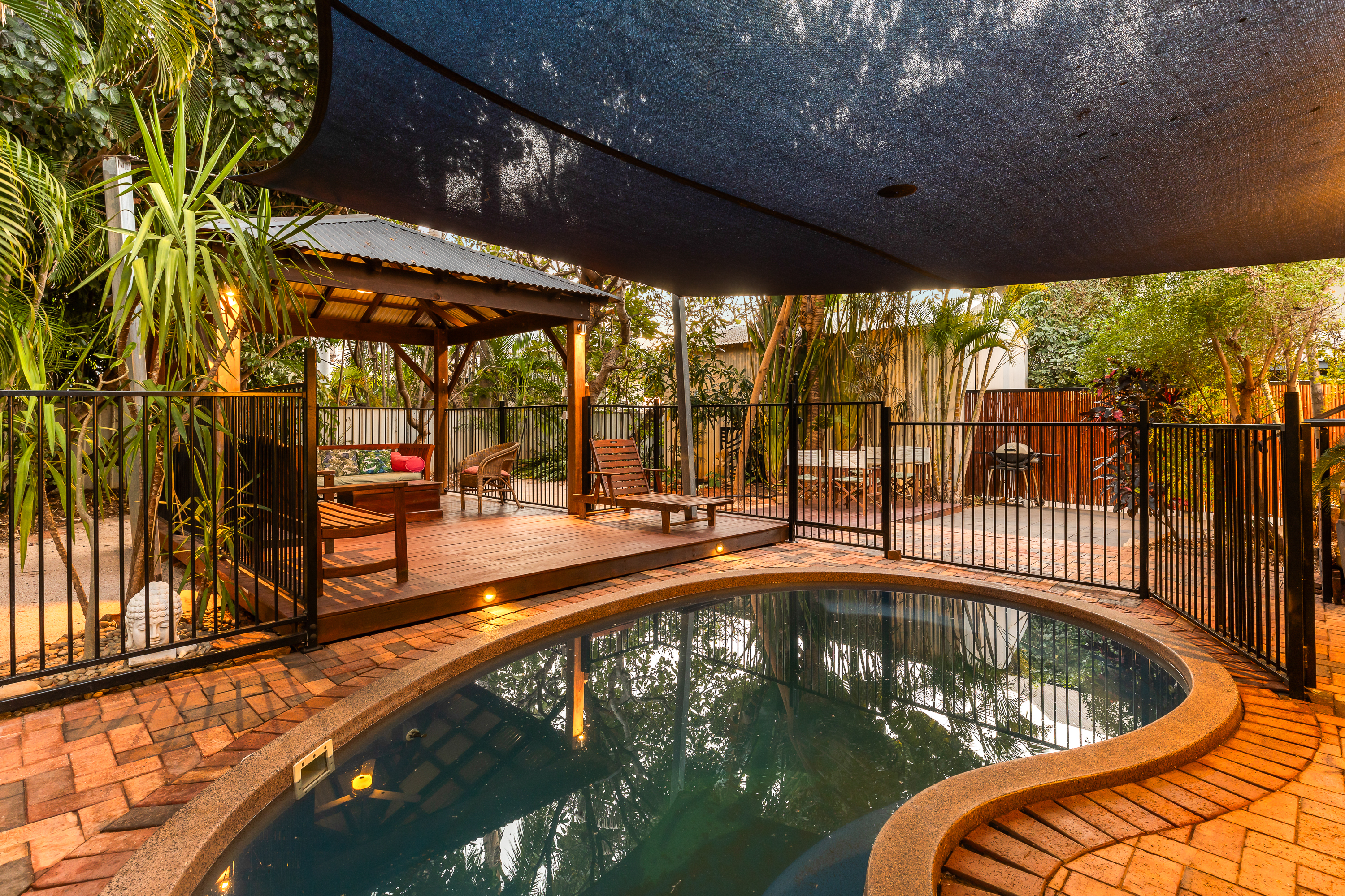 Tropical Cable Beach Living with Pool & Shed