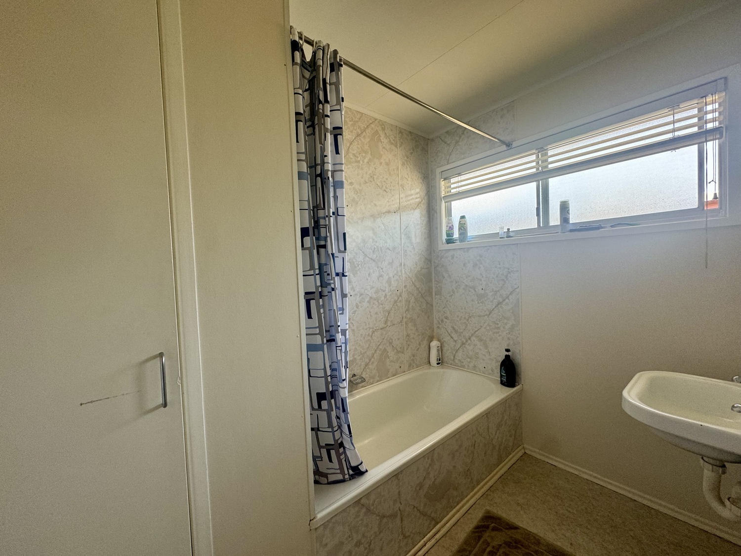 37 WINTERER Crescent, Dysart Sold by Infinity Property Specialists - image 8