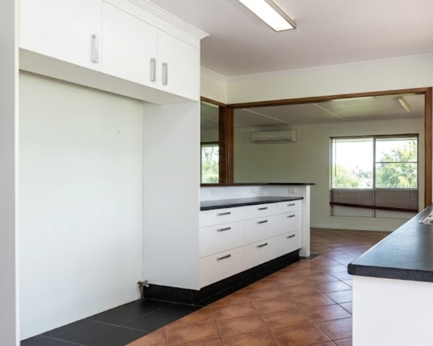 22 HERBERT Court, Moranbah For Sale by Infinity Property Specialists - image 6
