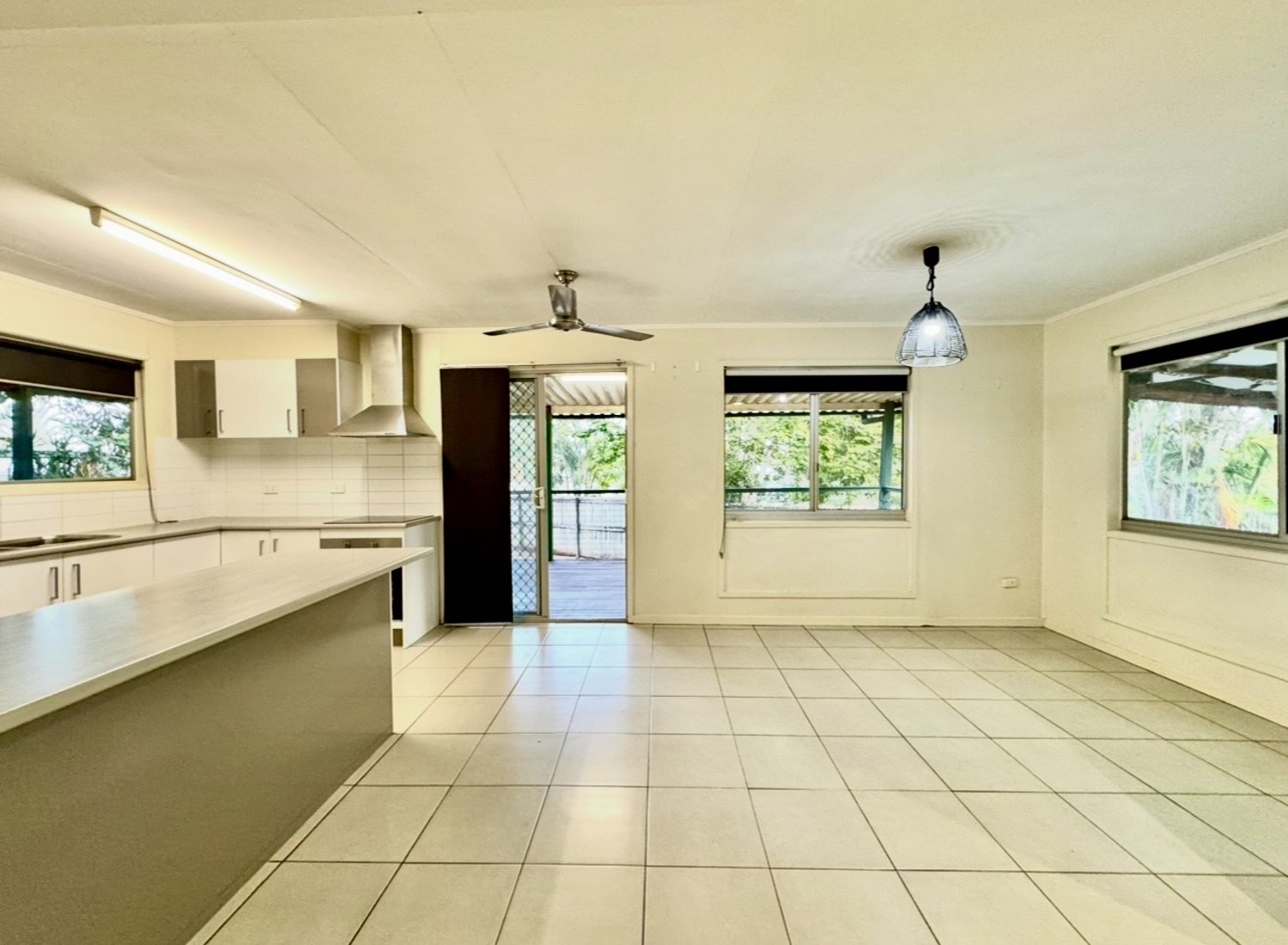 8 TURNER Court, Moranbah For Sale by Infinity Property Specialists - image 7