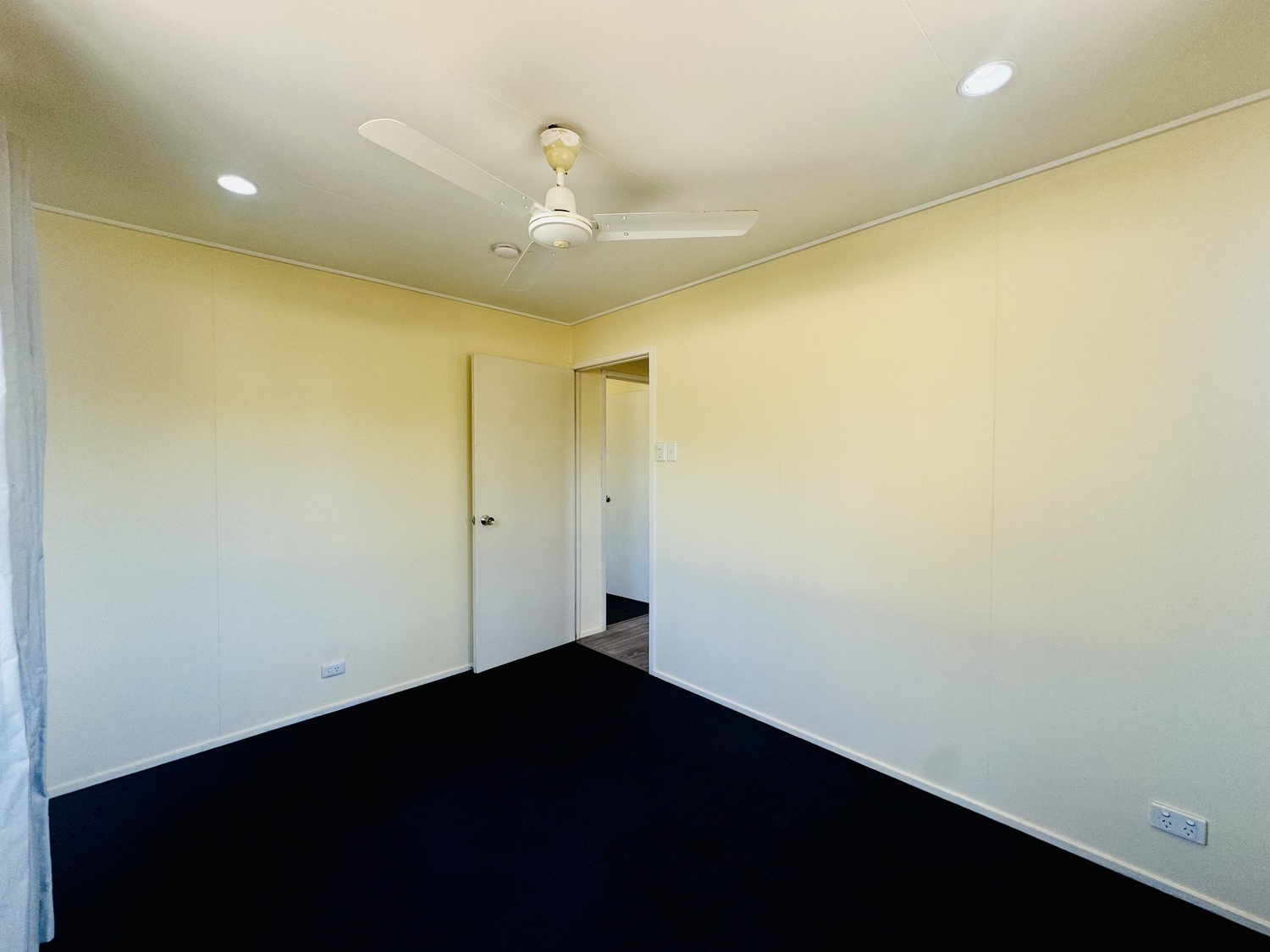 14 BRADMAN Street, Moranbah Sold by Infinity Property Specialists - image 11