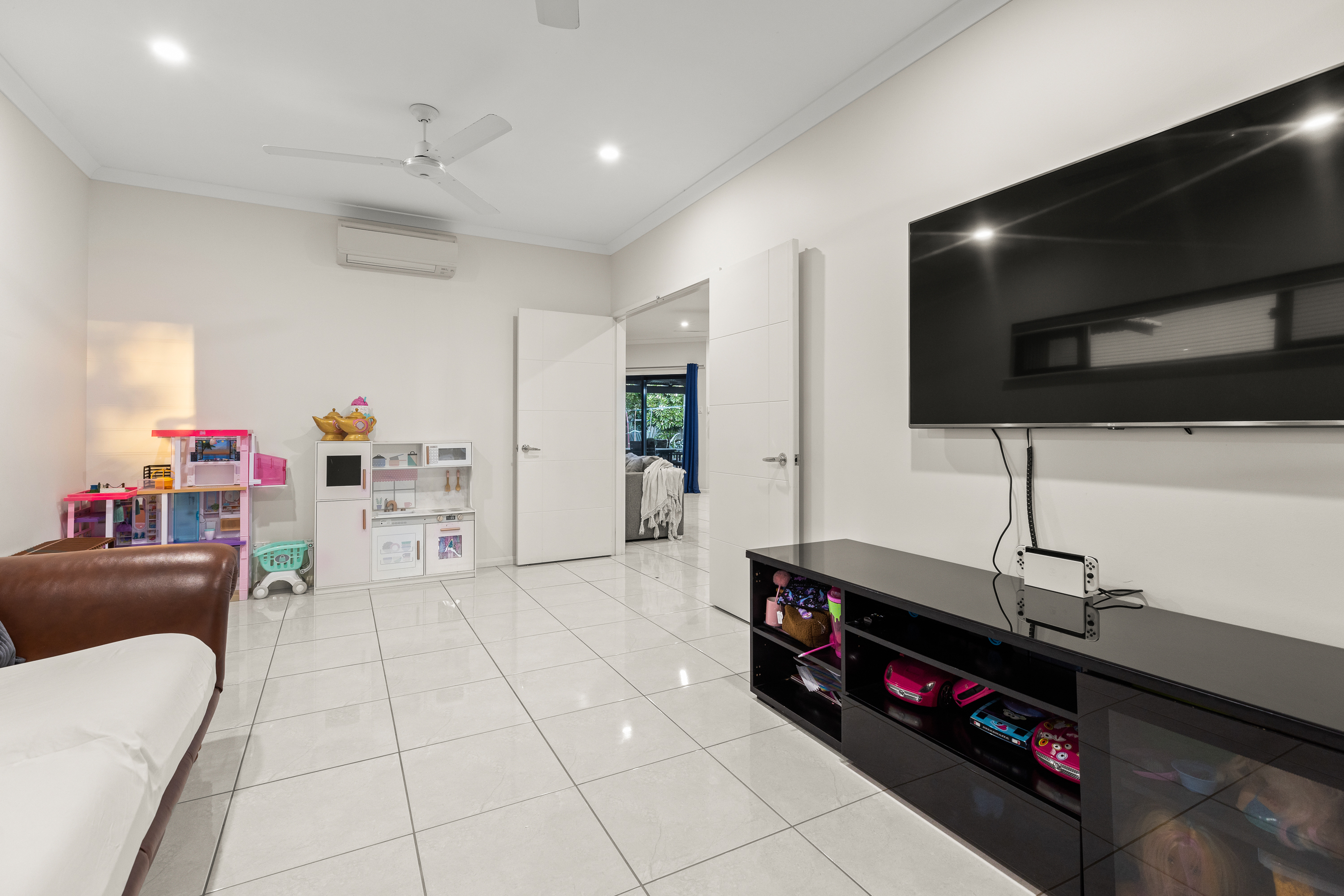 UNDER OFFER