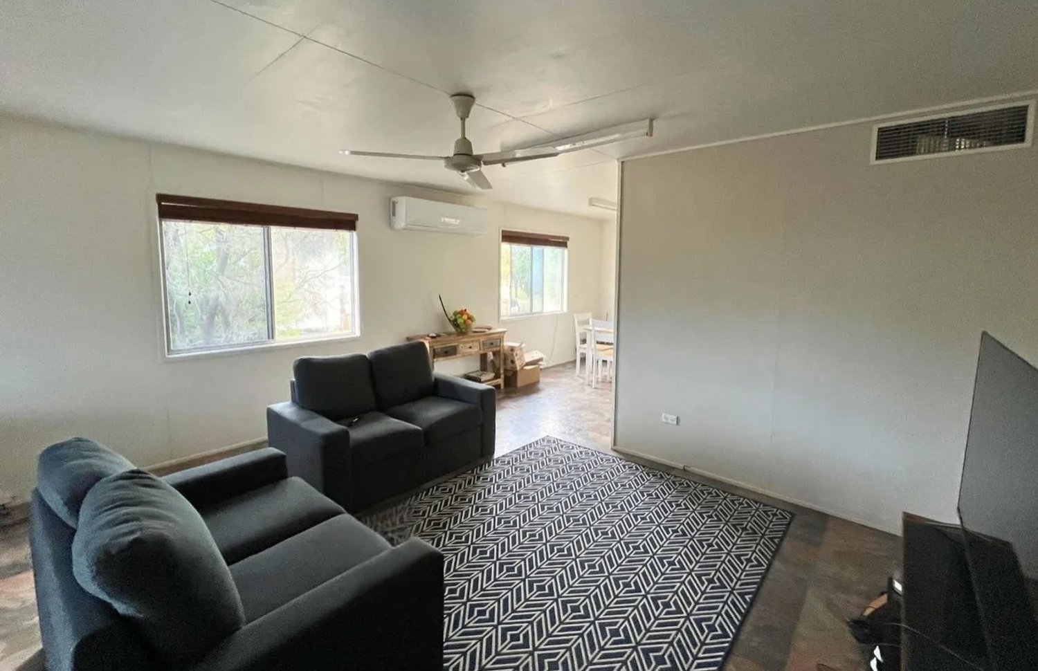 1, 2 And 3/44  KENNEDY Drive, Moranbah For Sale by Infinity Property Specialists - image 25