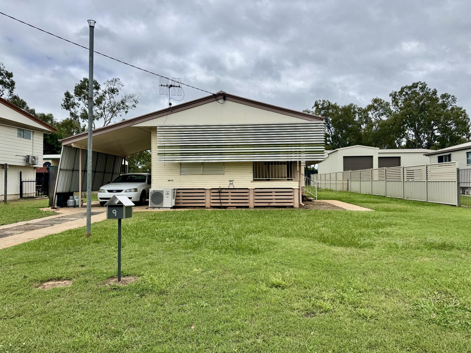 9 FORREST Drive, Moranbah For Lease by Infinity Property Specialists - image 12