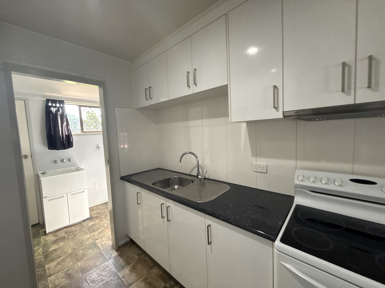 Comfortable Duplex in Mount Pleasant