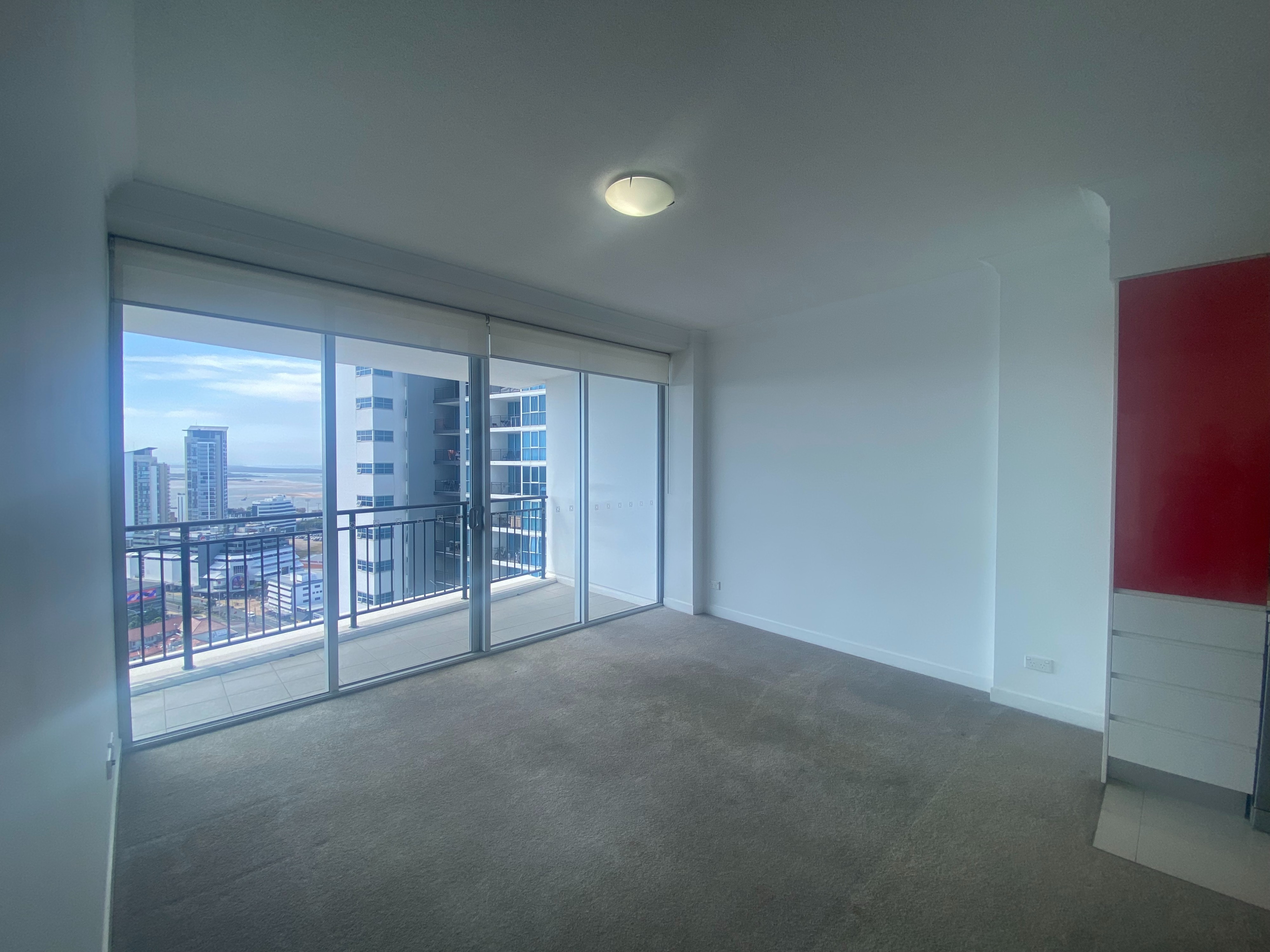 21810/5 Lawson St, SOUTHPORT, QLD 4215, Southport - Thumbnail 2