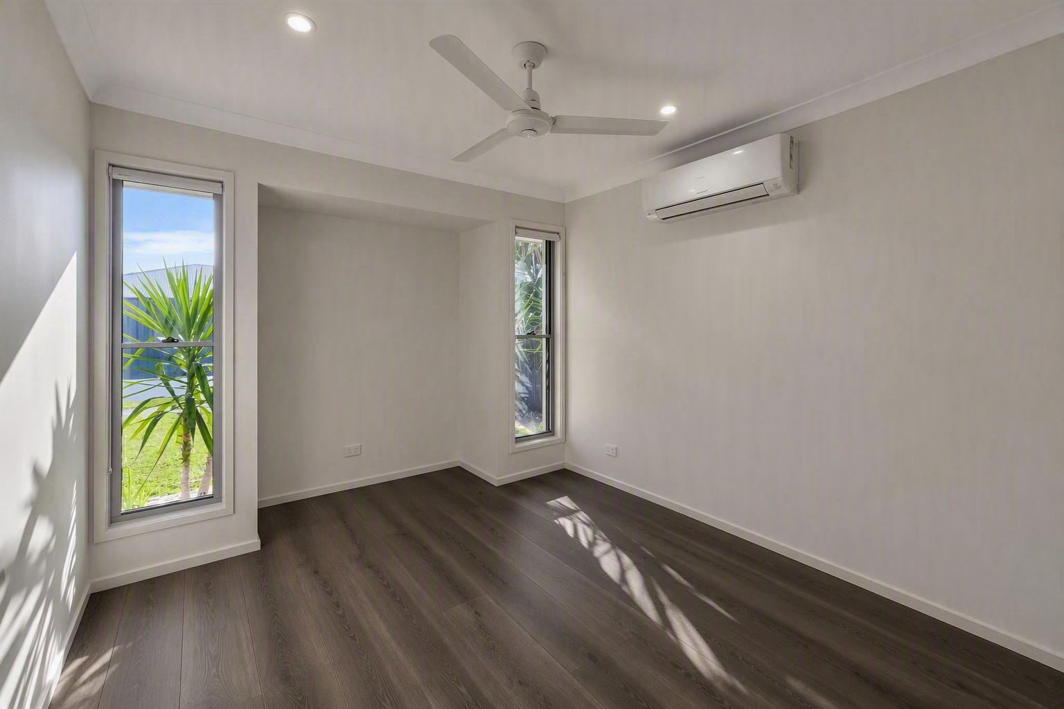 Executive Rental  3 Phoenix Crescent, Rural View QLD 4740
