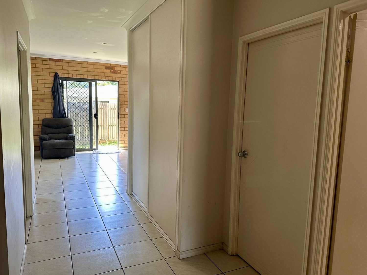 1/14 MILLS Avenue, Moranbah For Sale by Infinity Property Specialists - image 3