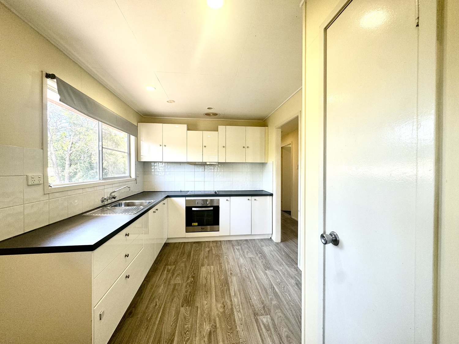 14 BRADMAN Street, Moranbah Sold by Infinity Property Specialists - image 6