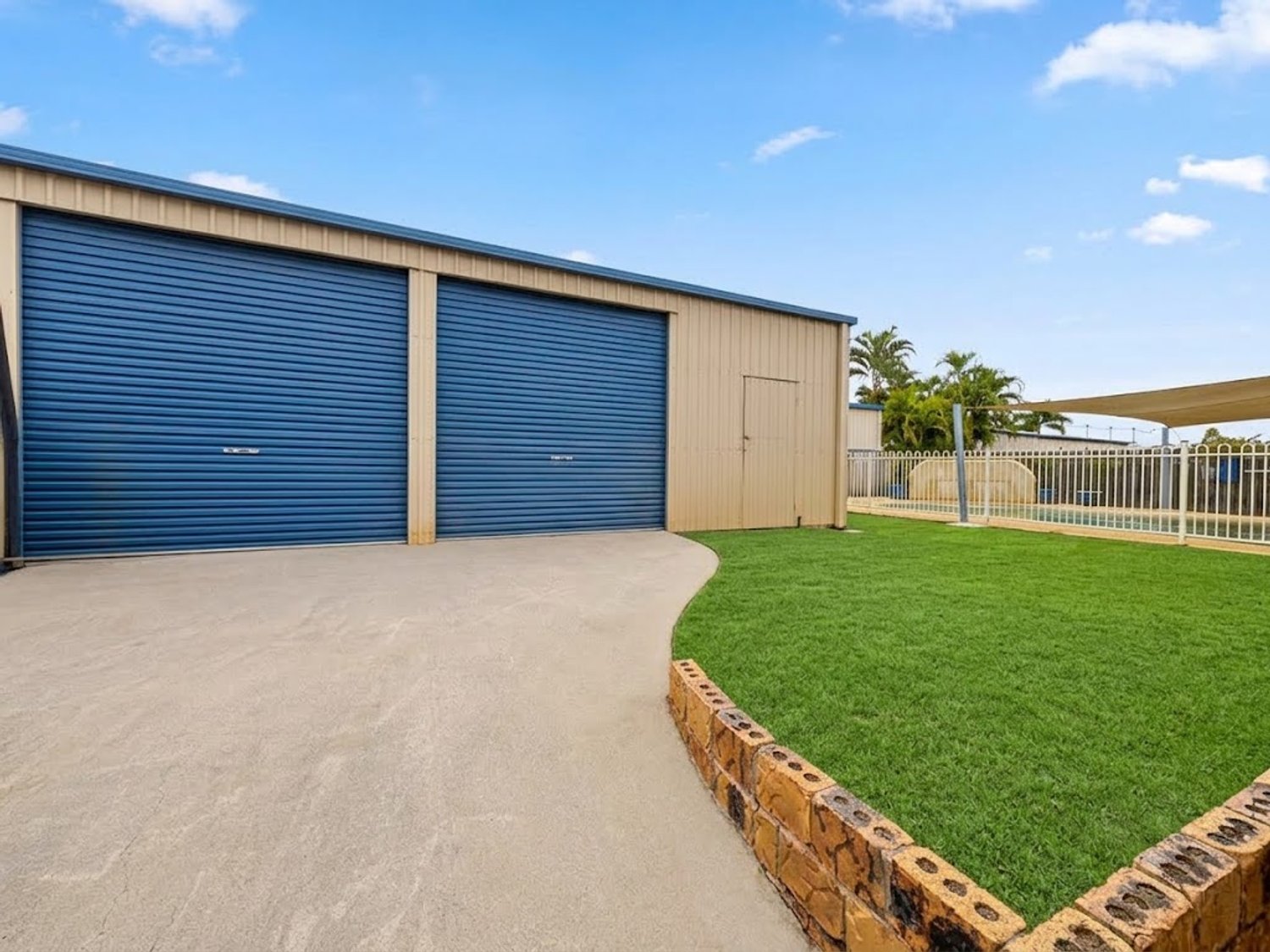 54 GROSVENOR Drive, Moranbah For Sale by Infinity Property Specialists - image 3
