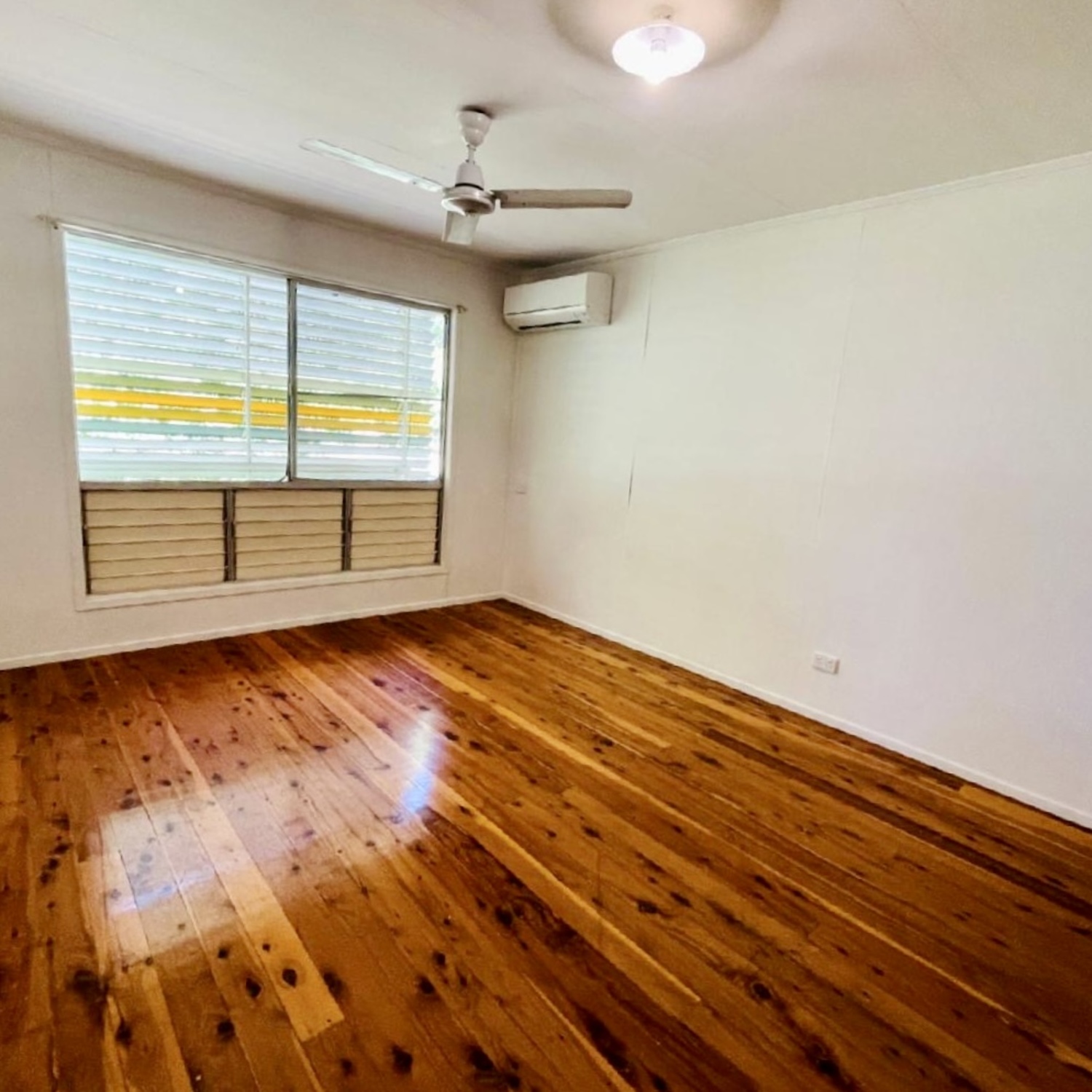 14 FORREST Drive, Moranbah Sold by Infinity Property Specialists - image 4