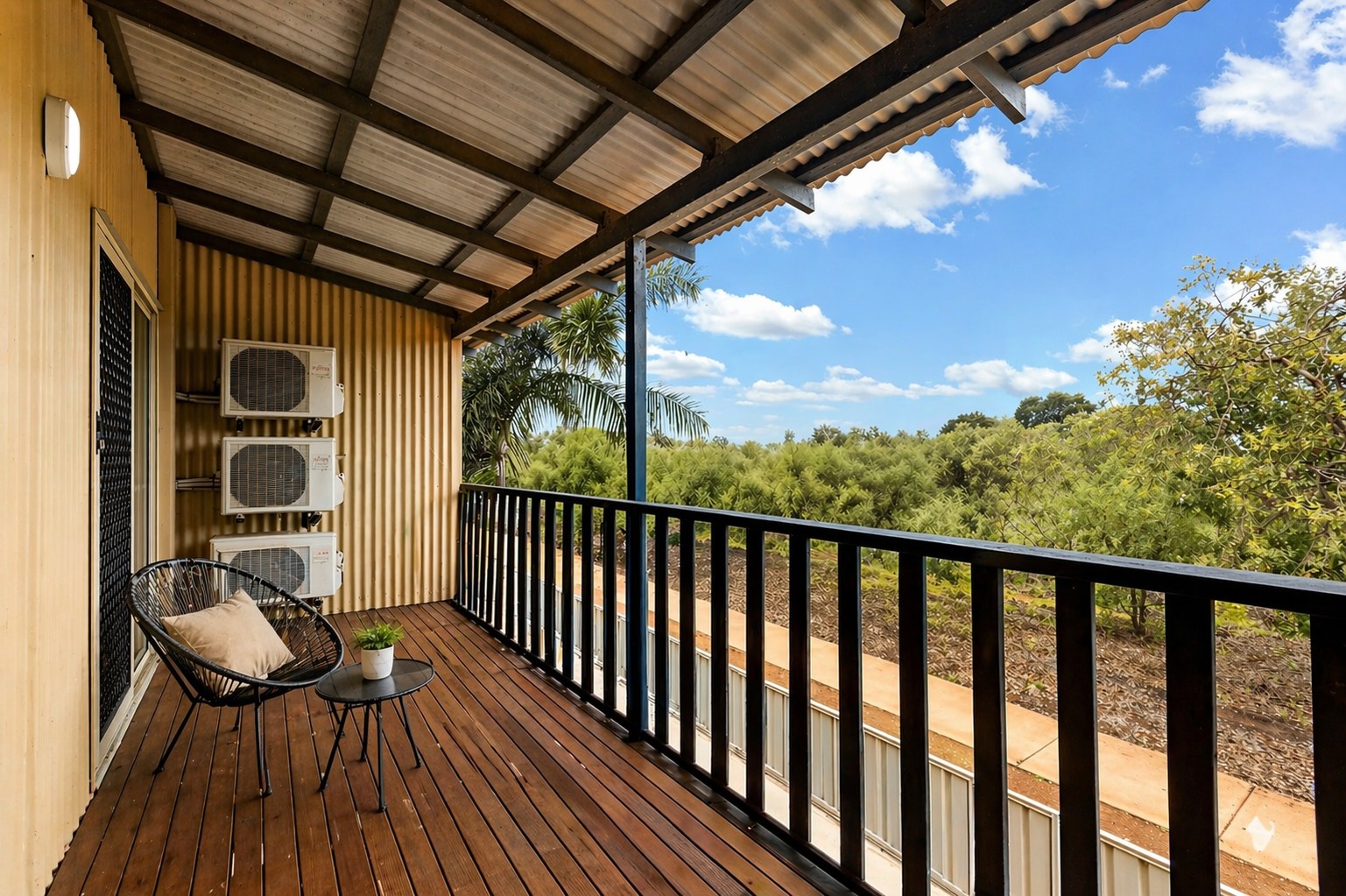 Coastal Convenience in the Heart of Cable Beach