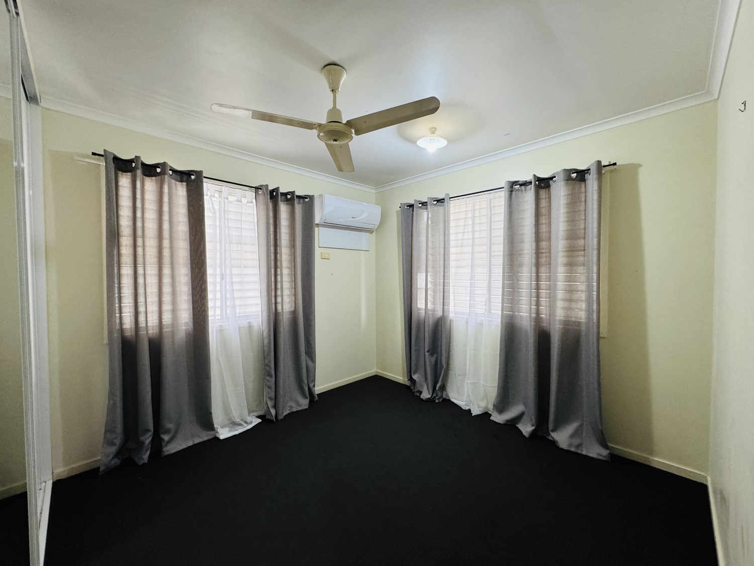 41 FLIGHT Drive, Moranbah Sold by Infinity Property Specialists - image 8