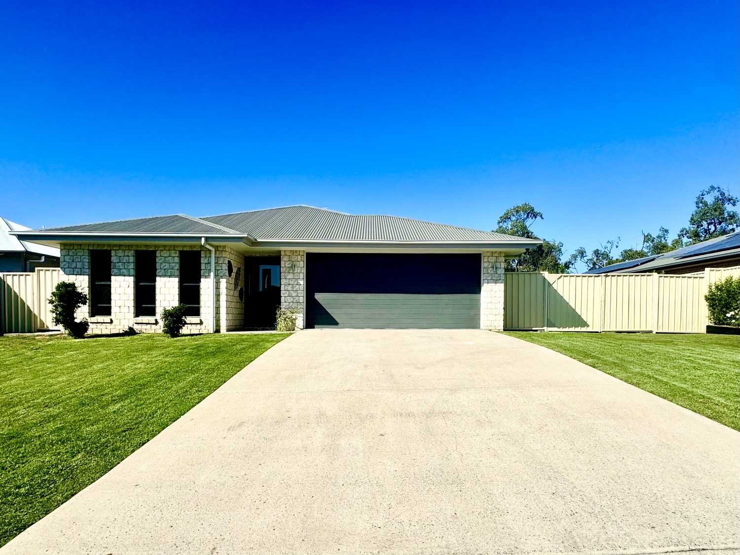 38 LAMBERT Drive, Moranbah Sold by Infinity Property Specialists - image 31