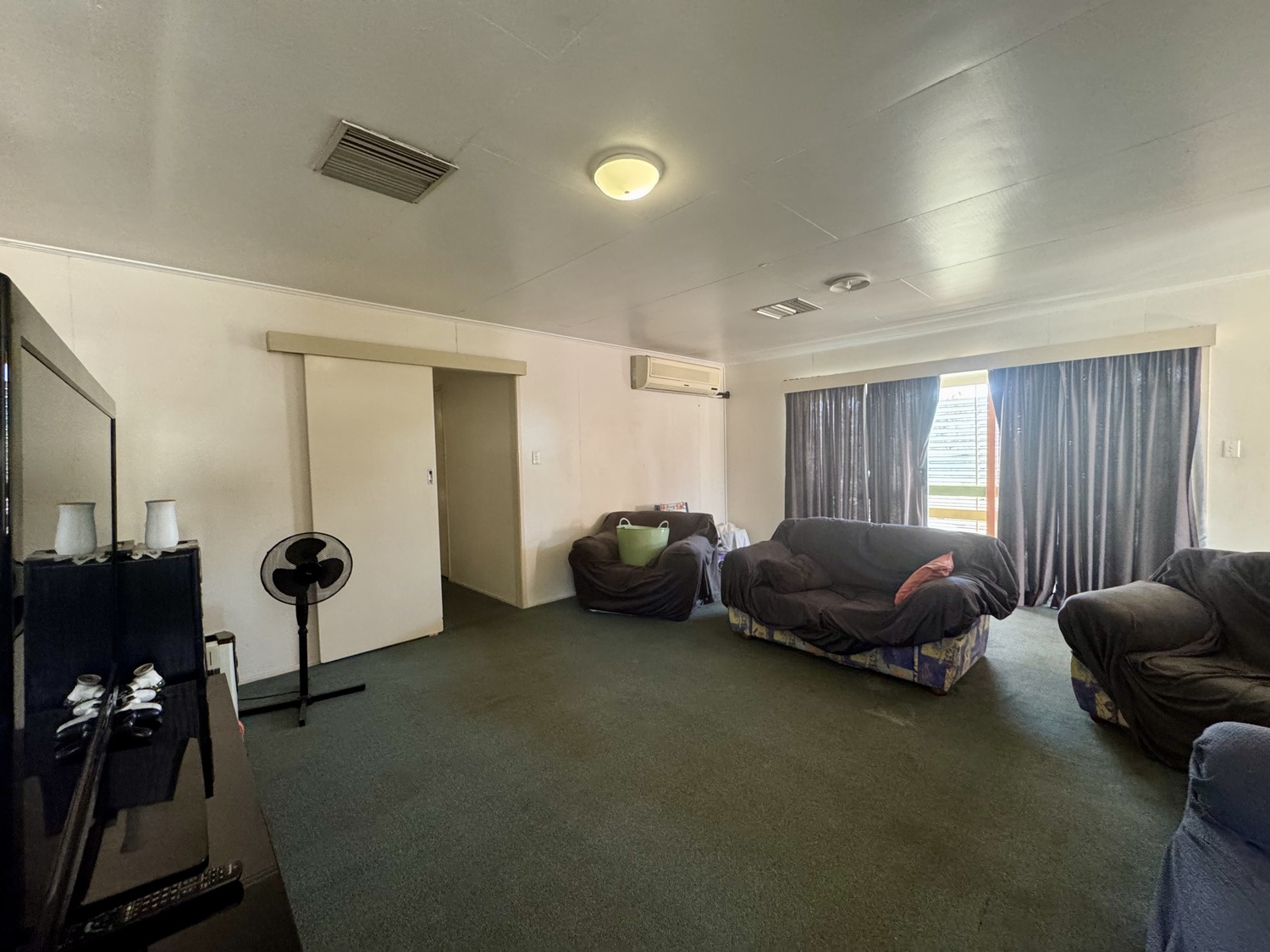 5 FLOHR Drive, Moranbah Sold by Infinity Property Specialists - image 5