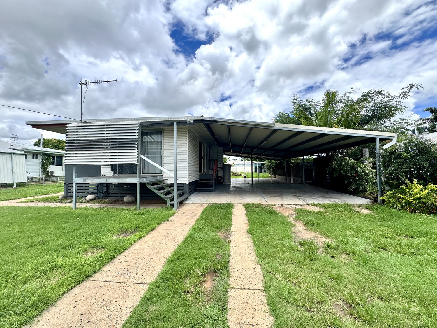 8 CHIFLEY Court, Moranbah For Sale by Infinity Property Specialists