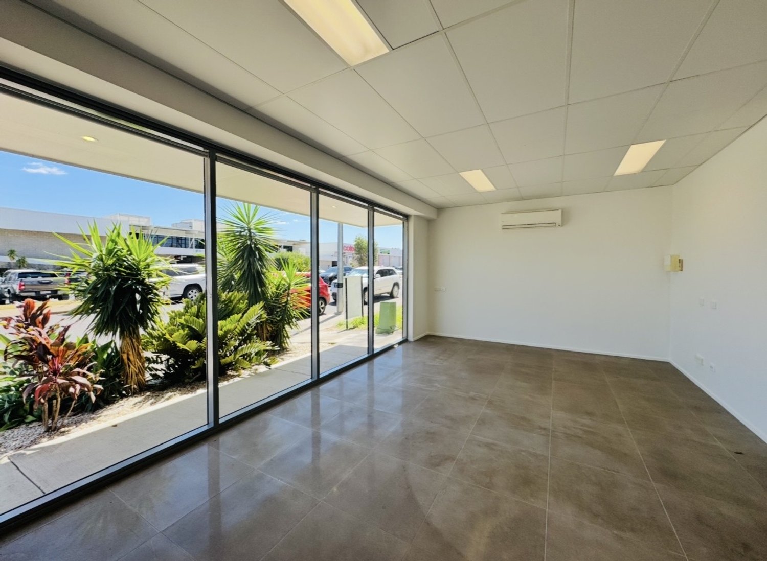 17/11 SAINT FRANCIS Drive, Moranbah For Sale by Infinity Property Specialists - image 3