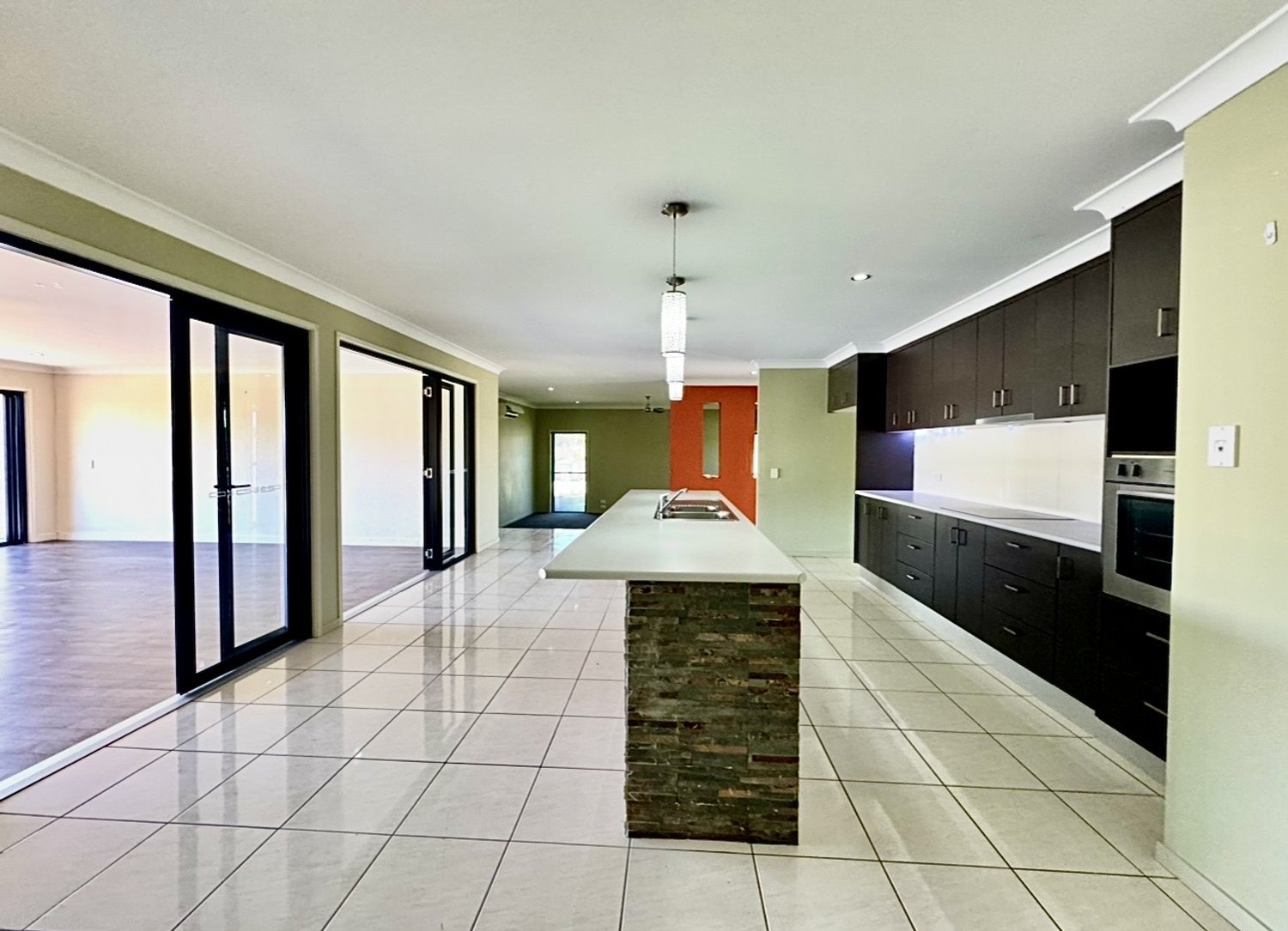 25 MACPHERSON Street, Moranbah For Sale by Infinity Property Specialists - image 10