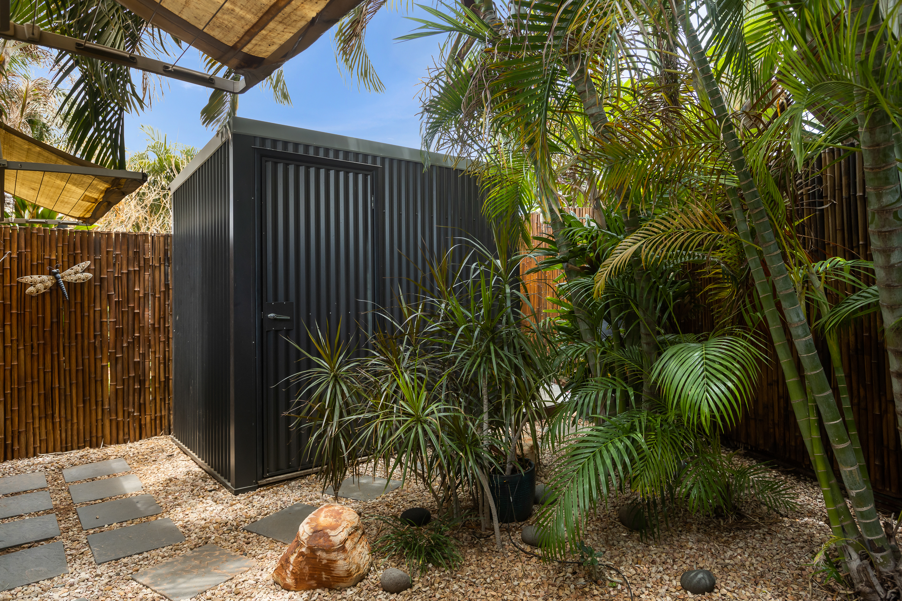 Fully Furnished Coastal Retreat Opposite Cable Beach