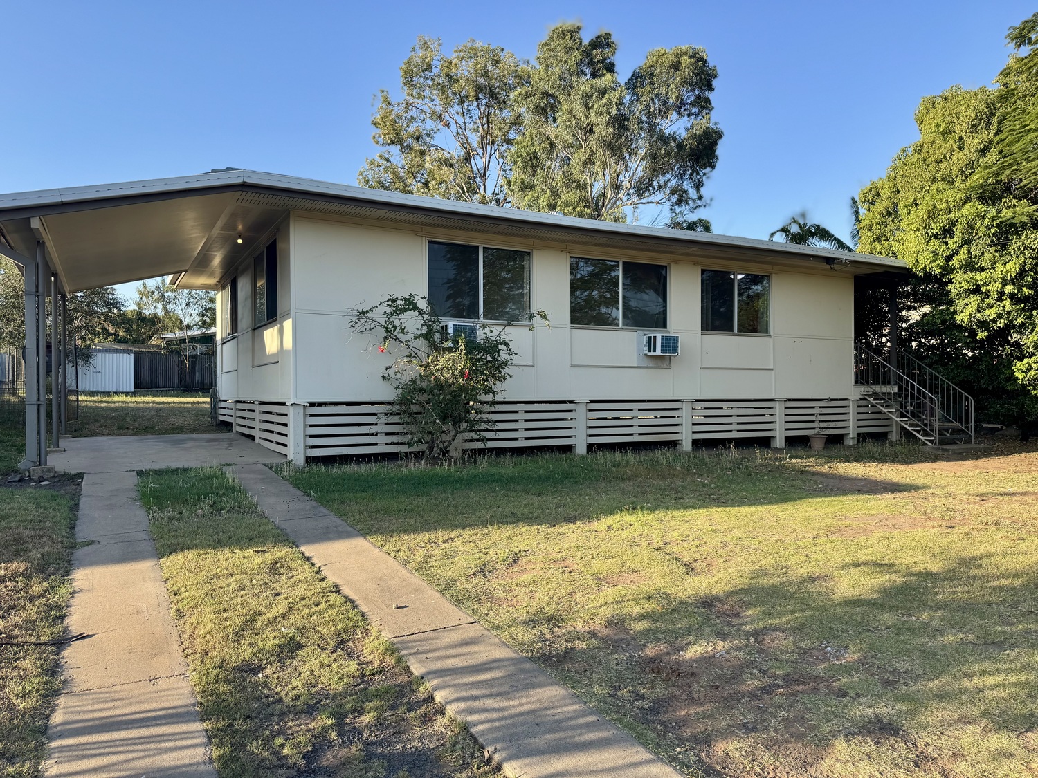 12 LESLIE Drive, Moranbah Sold by Infinity Property Specialists