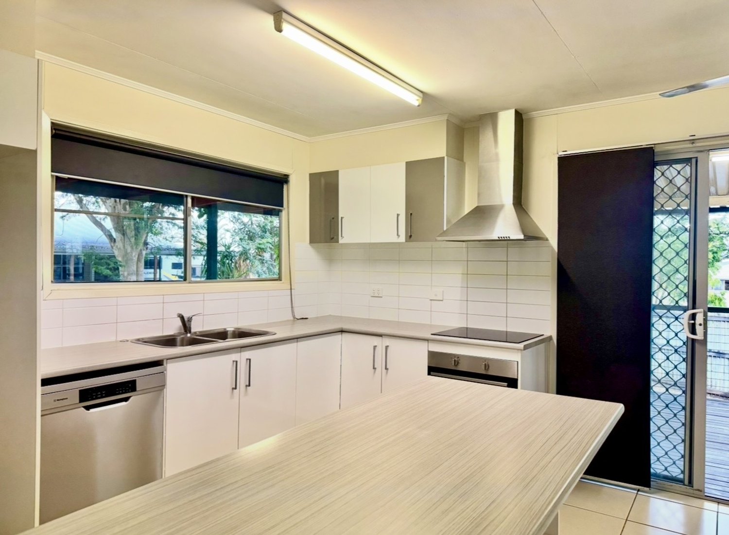 8 TURNER Court, Moranbah For Sale by Infinity Property Specialists - image 4