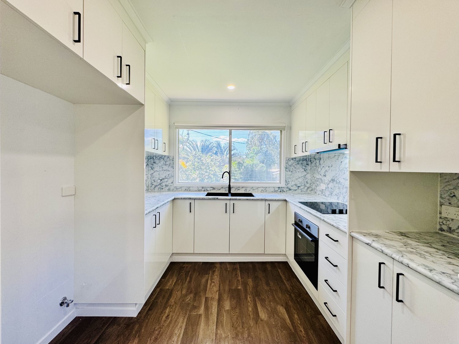 27 KENNEDY Drive, Moranbah Sold by Infinity Property Specialists - image 2