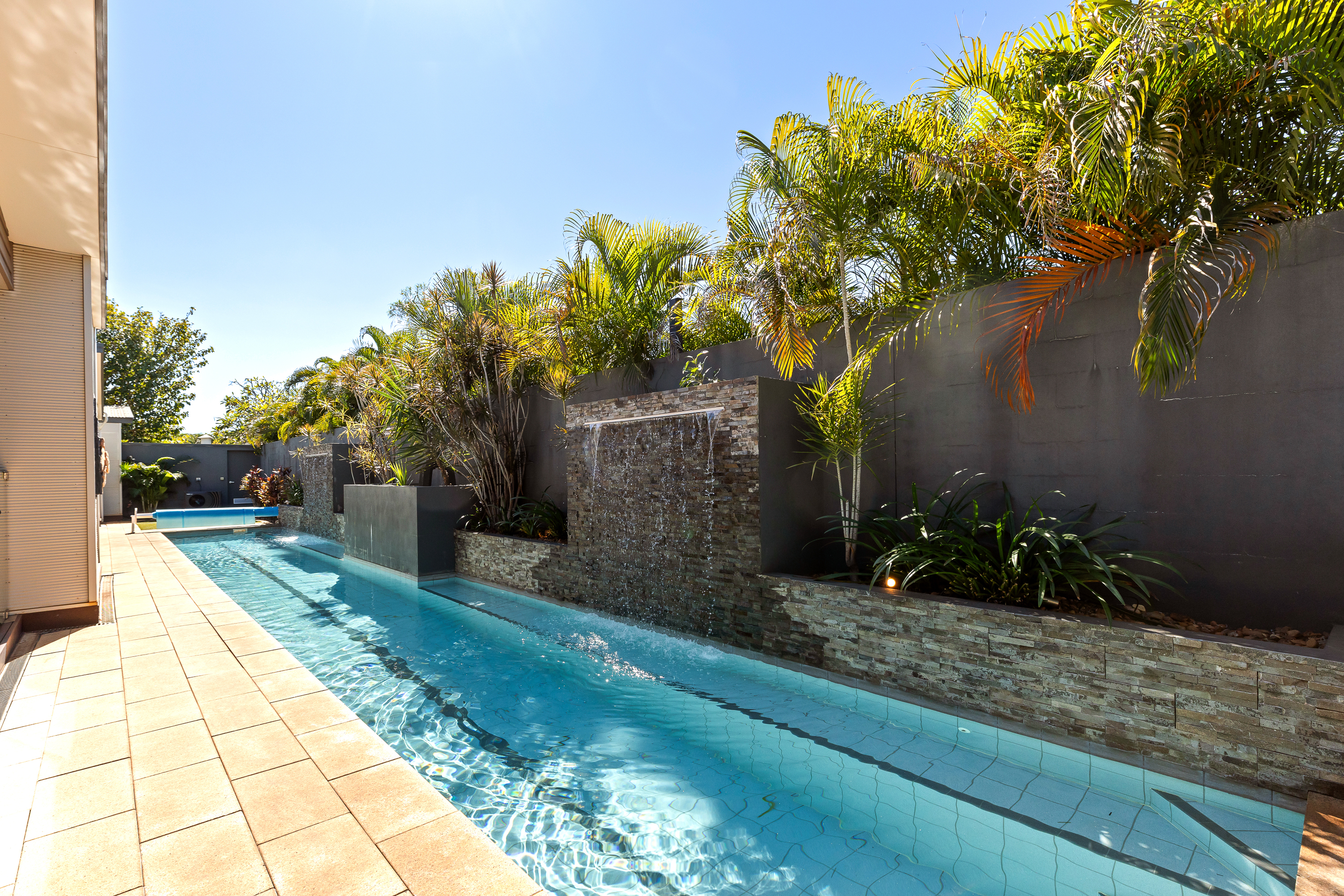 Fully Furnished Townhouse in Cable Beach – Walk to the Beach!