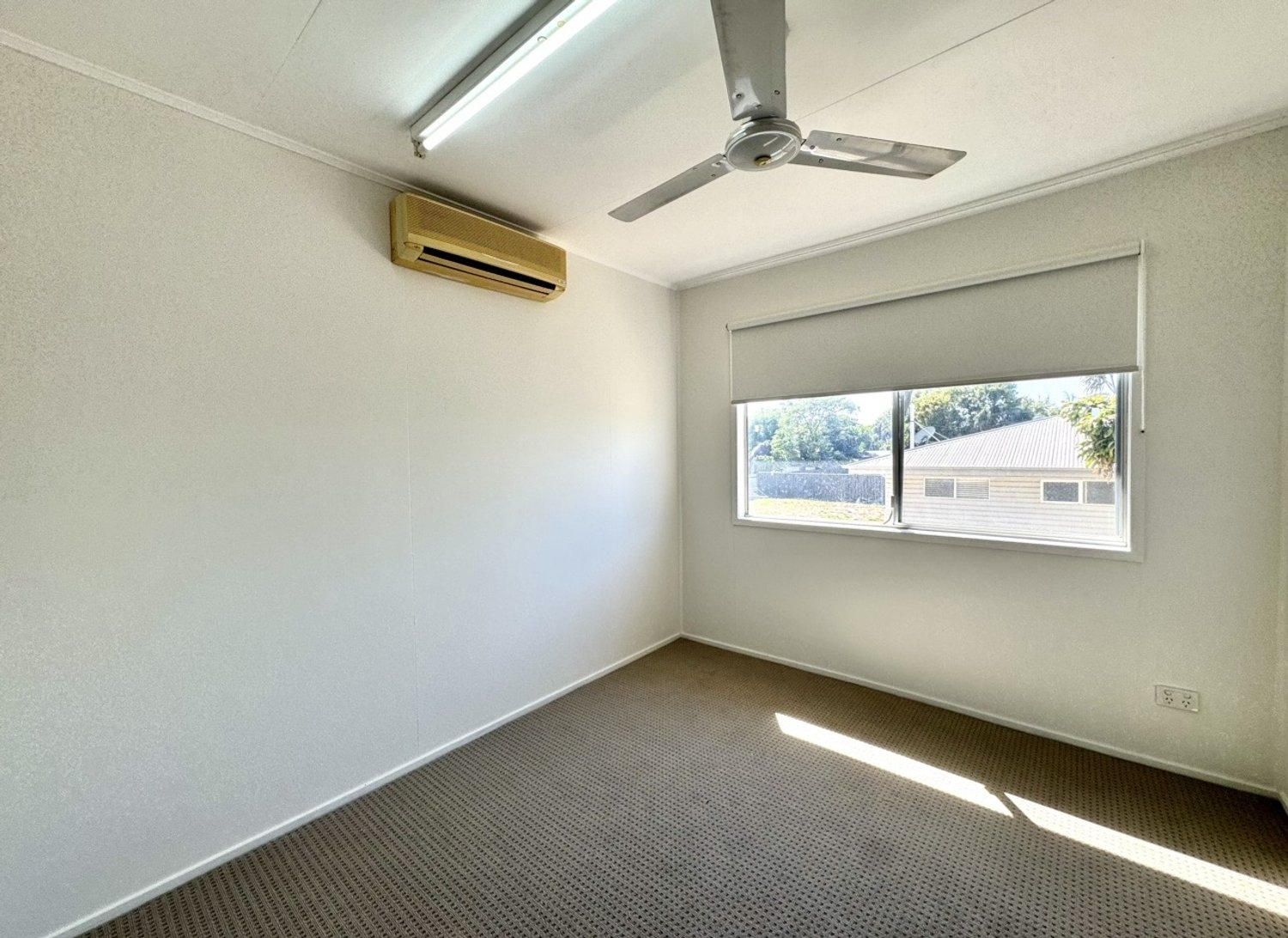 141 MILLS Avenue, Moranbah For Lease by Infinity Property Specialists - image 11